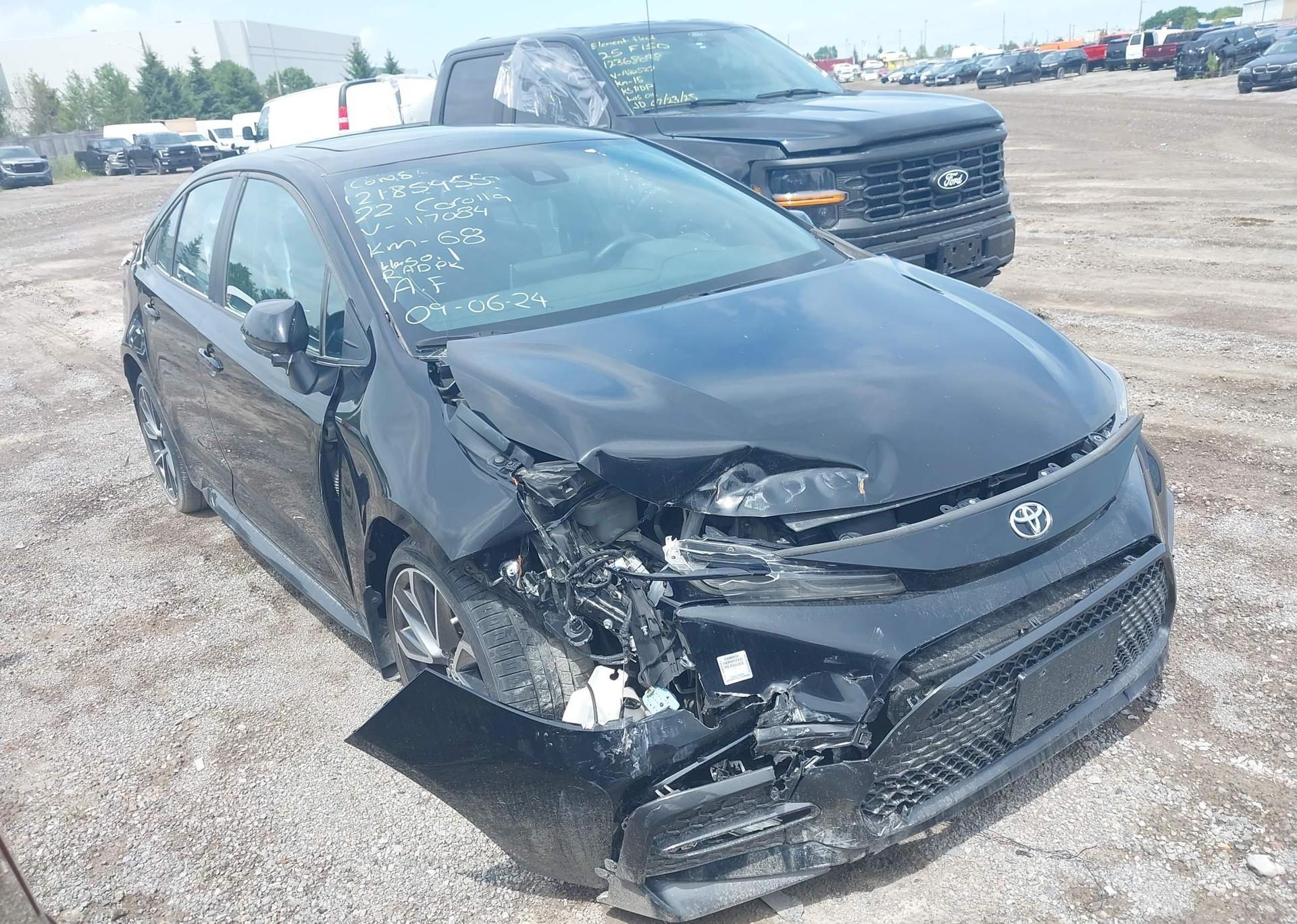 2022 TOYOTA COROLLA SE
