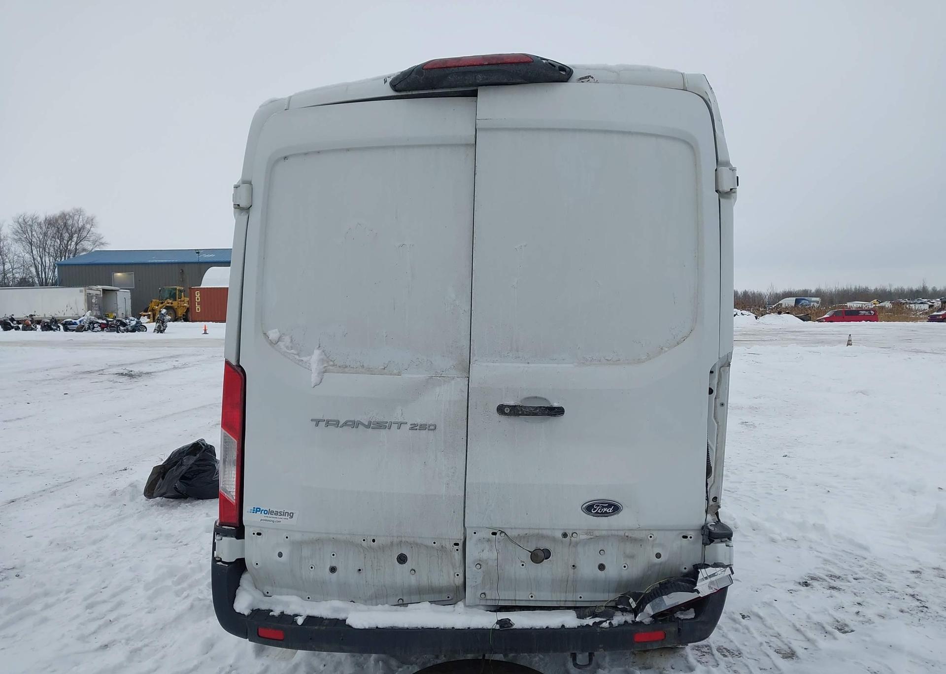 2021 FORD transit t-250