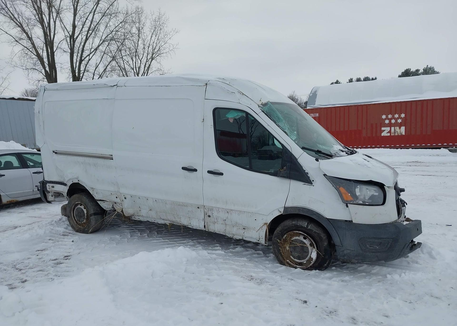 2021 FORD transit t-250