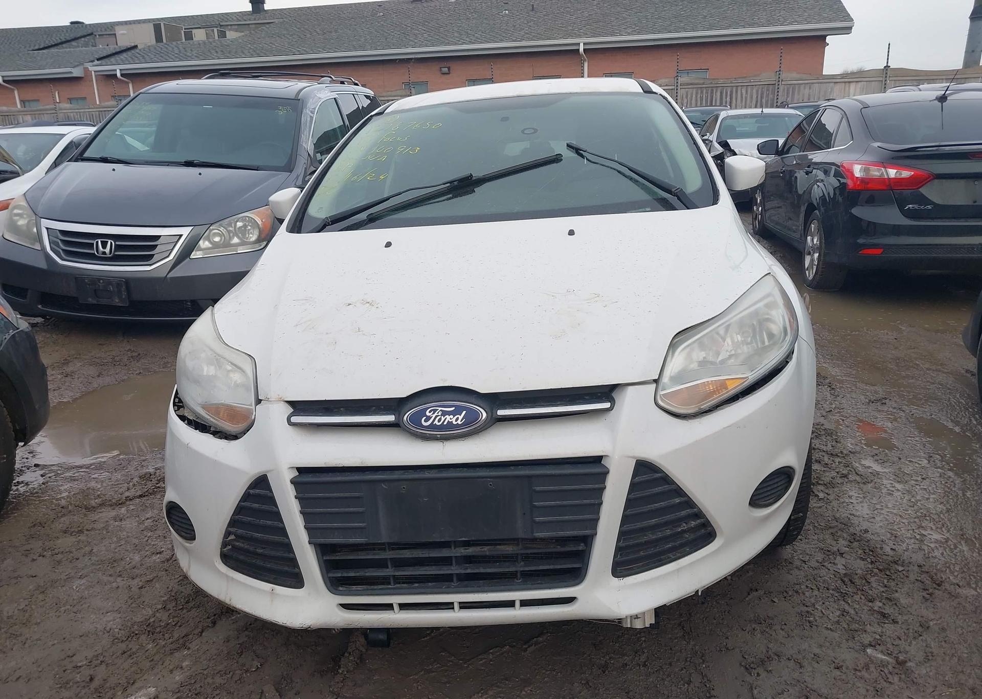2013 FORD FOCUS SE