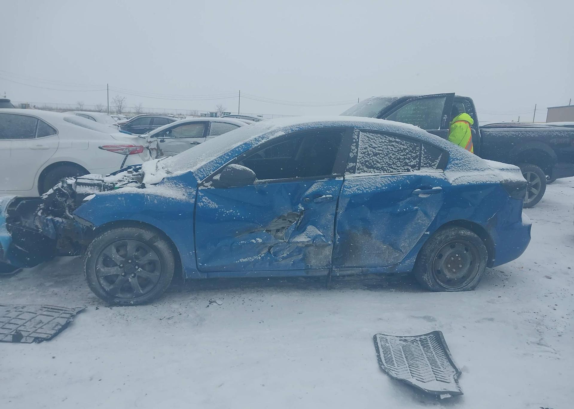 2013 MAZDA MAZDA3