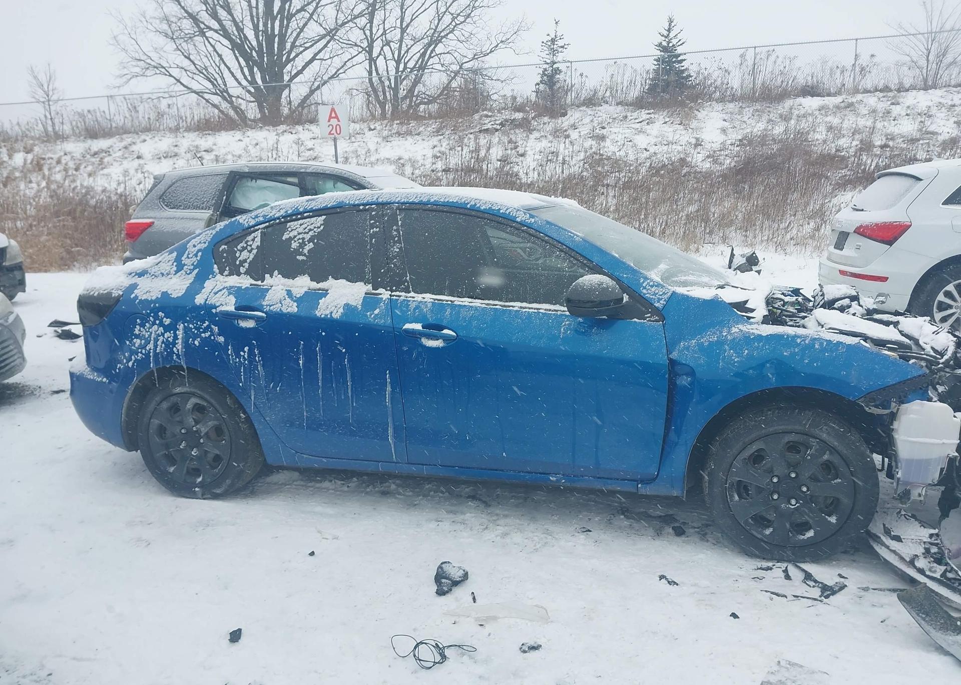 2013 MAZDA MAZDA3