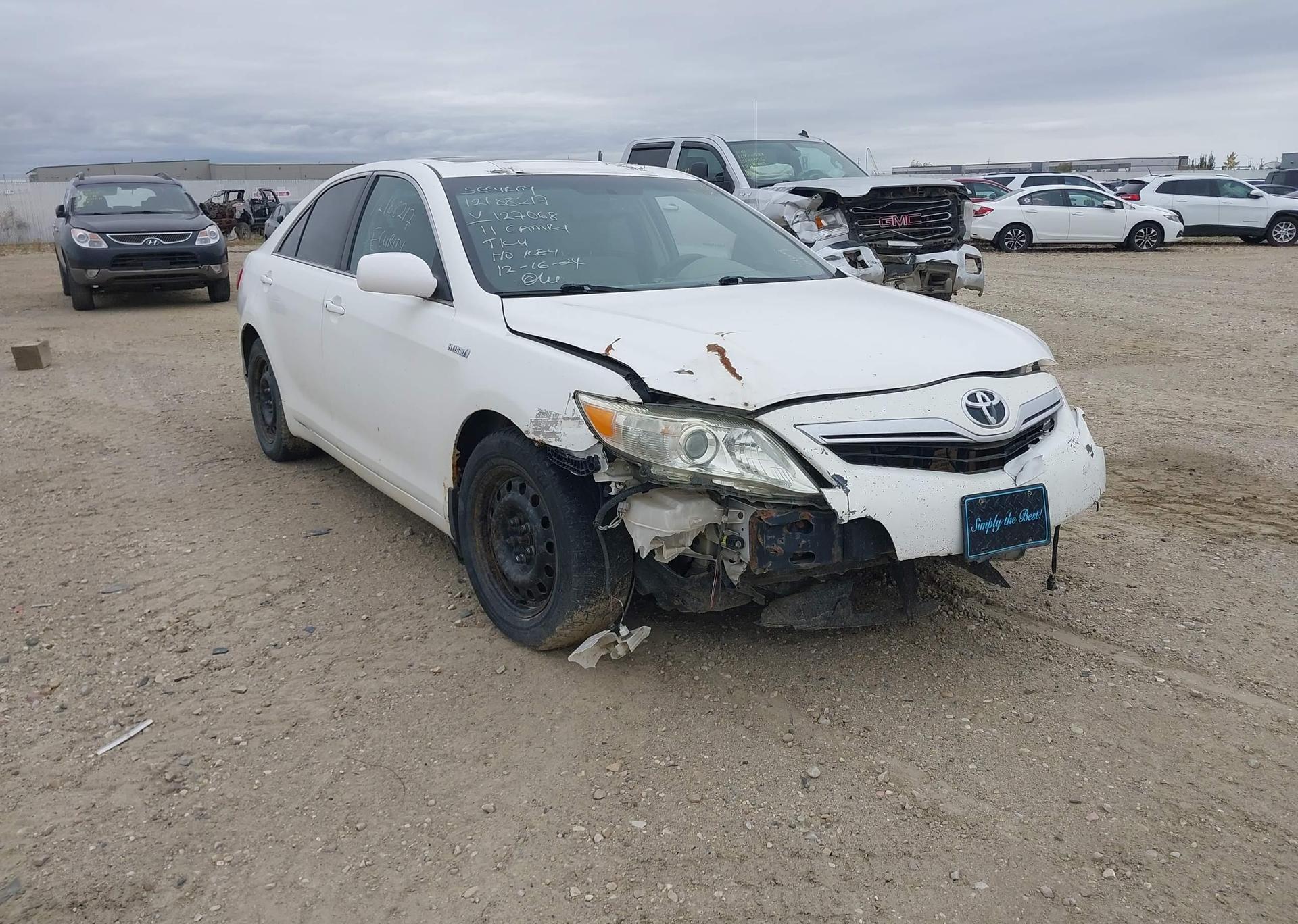 2011 TOYOTA CAMRY HYBRID