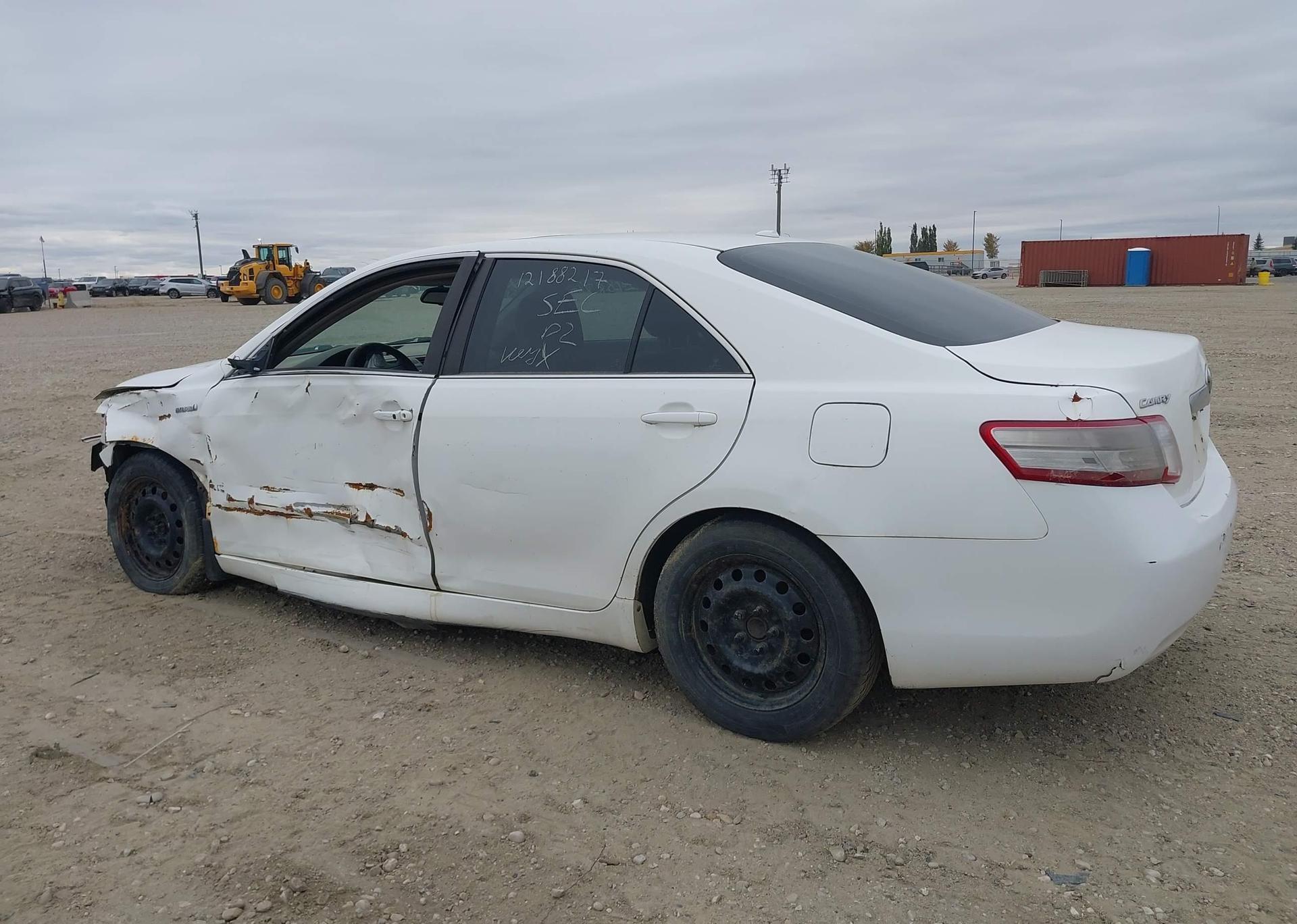 2011 TOYOTA CAMRY HYBRID