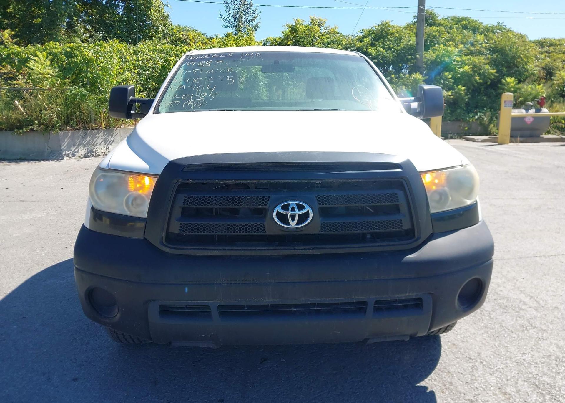 2010 TOYOTA TUNDRA