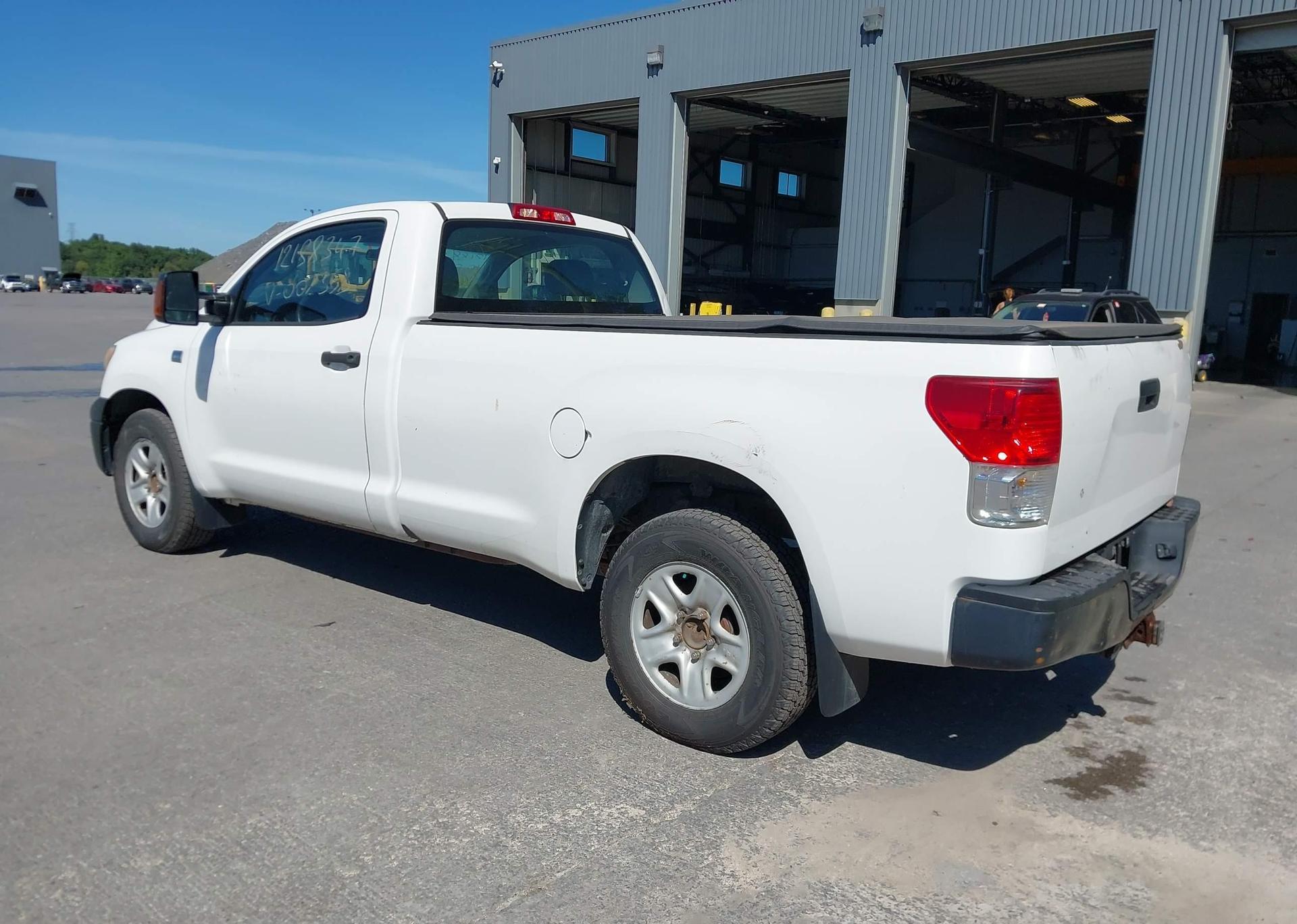 2010 TOYOTA TUNDRA