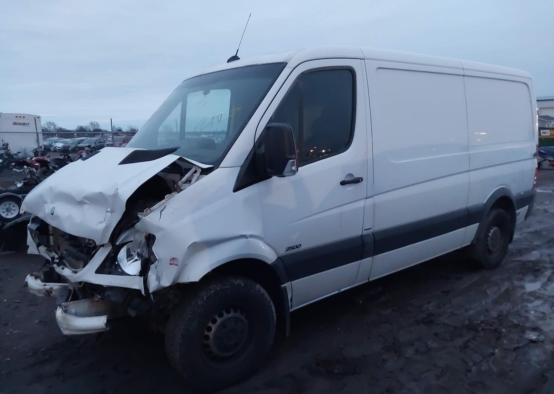 2011 MERCEDES-BENZ SPRINTER S