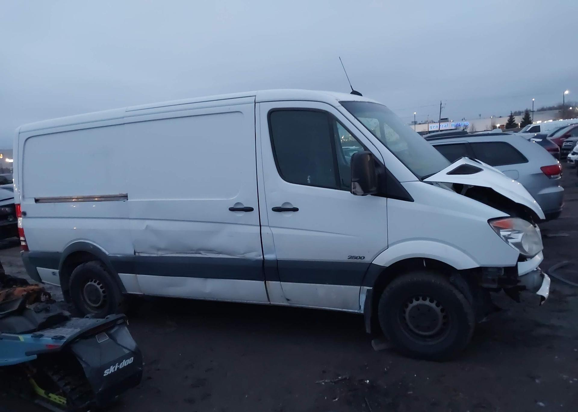 2011 MERCEDES-BENZ SPRINTER S