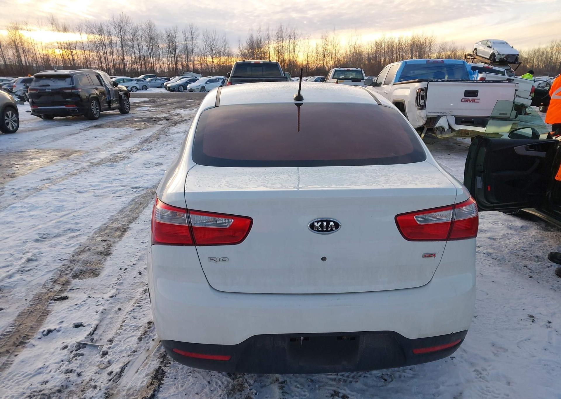 2012 KIA RIO LX