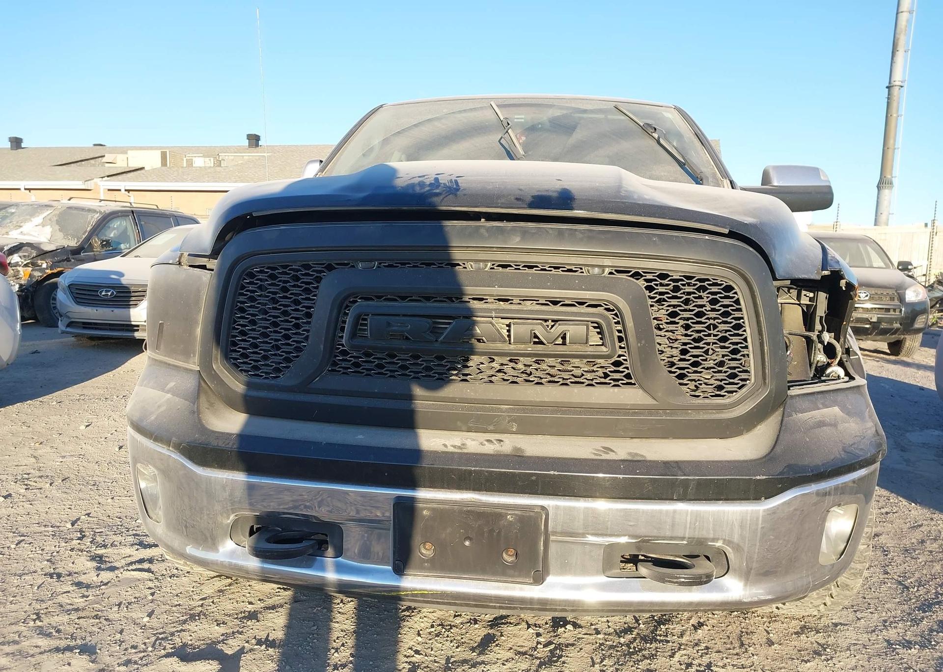 2014 RAM 1500 SLT