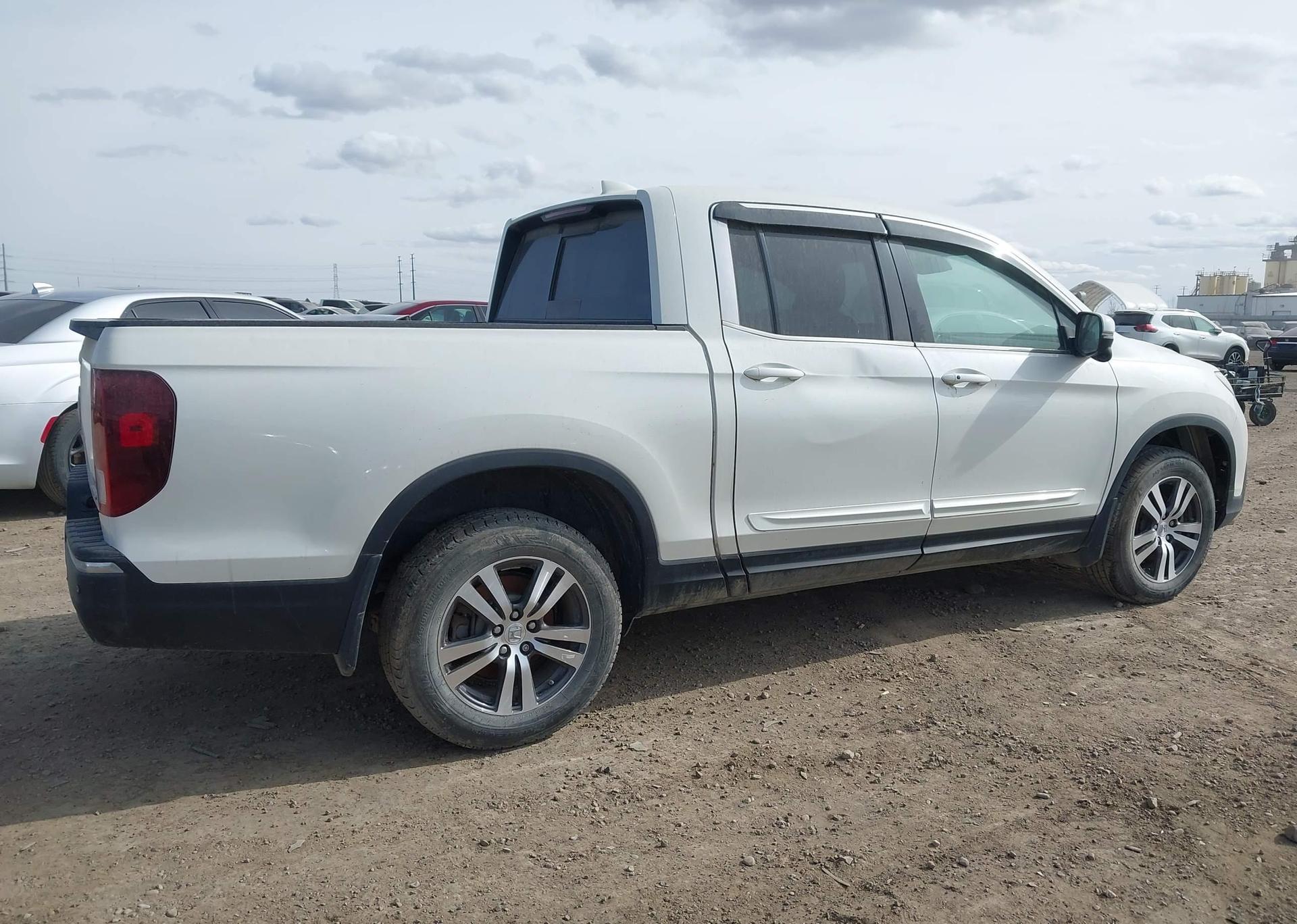 2017 HONDA Ridgeline