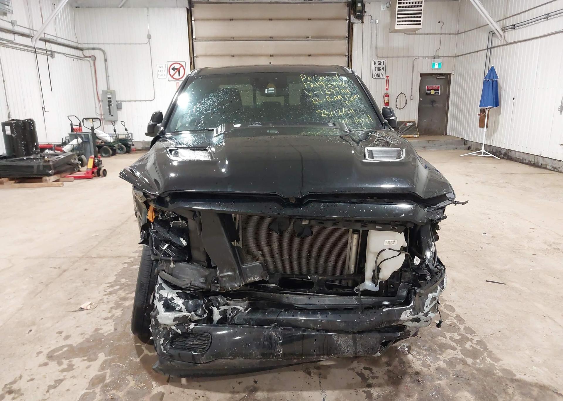 2022 RAM 1500 SPORT