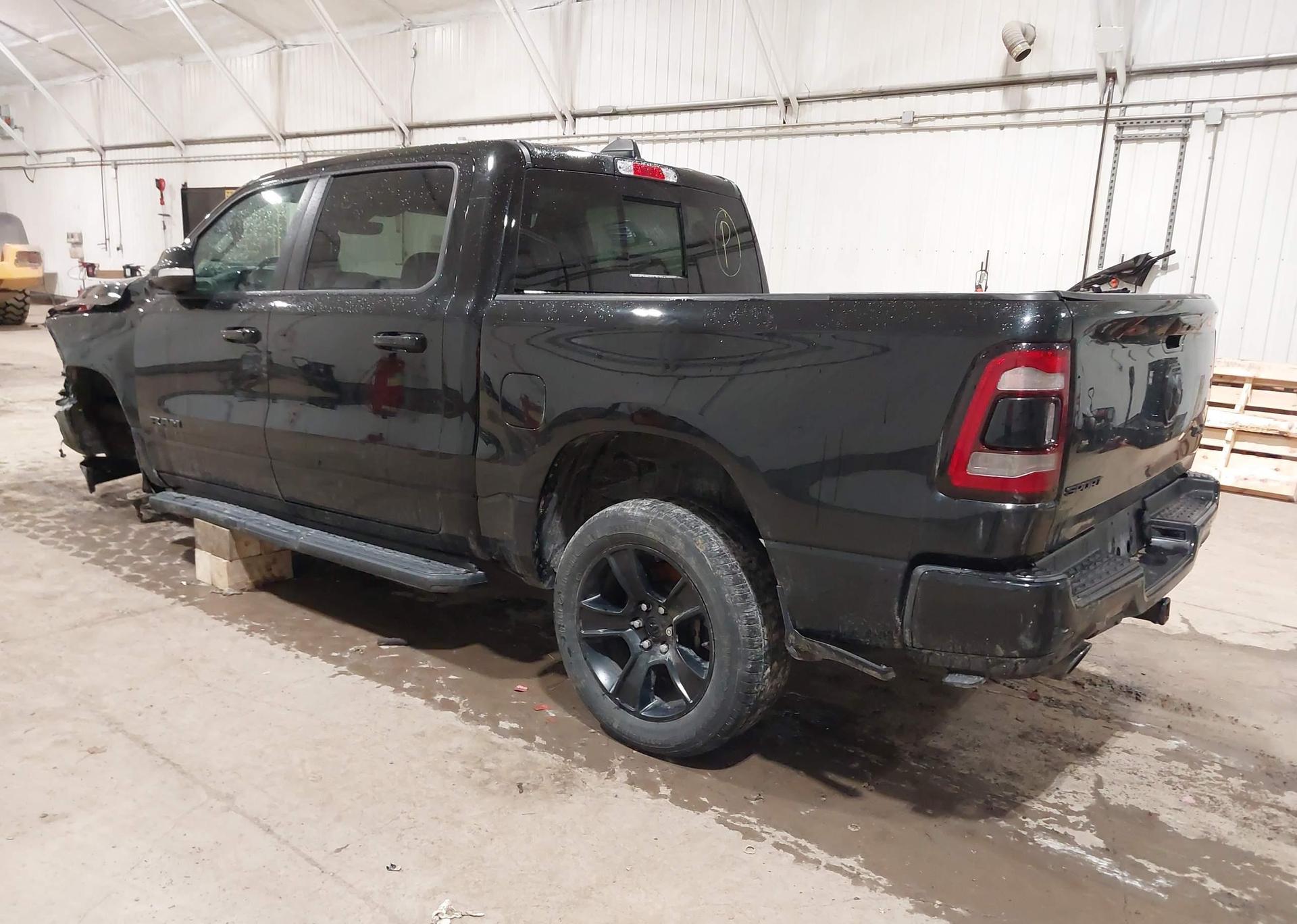 2022 RAM 1500 SPORT