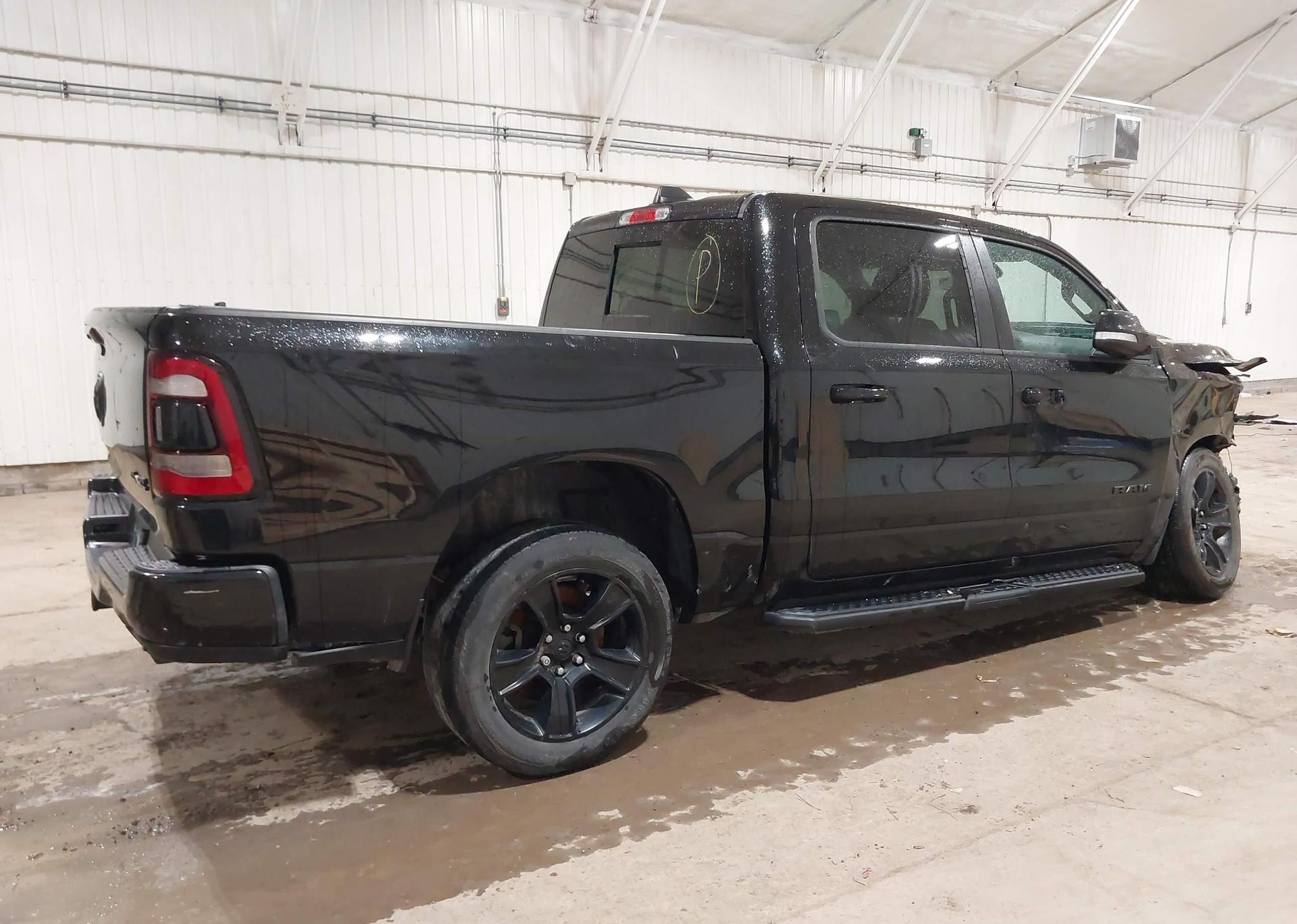 2022 RAM 1500 SPORT