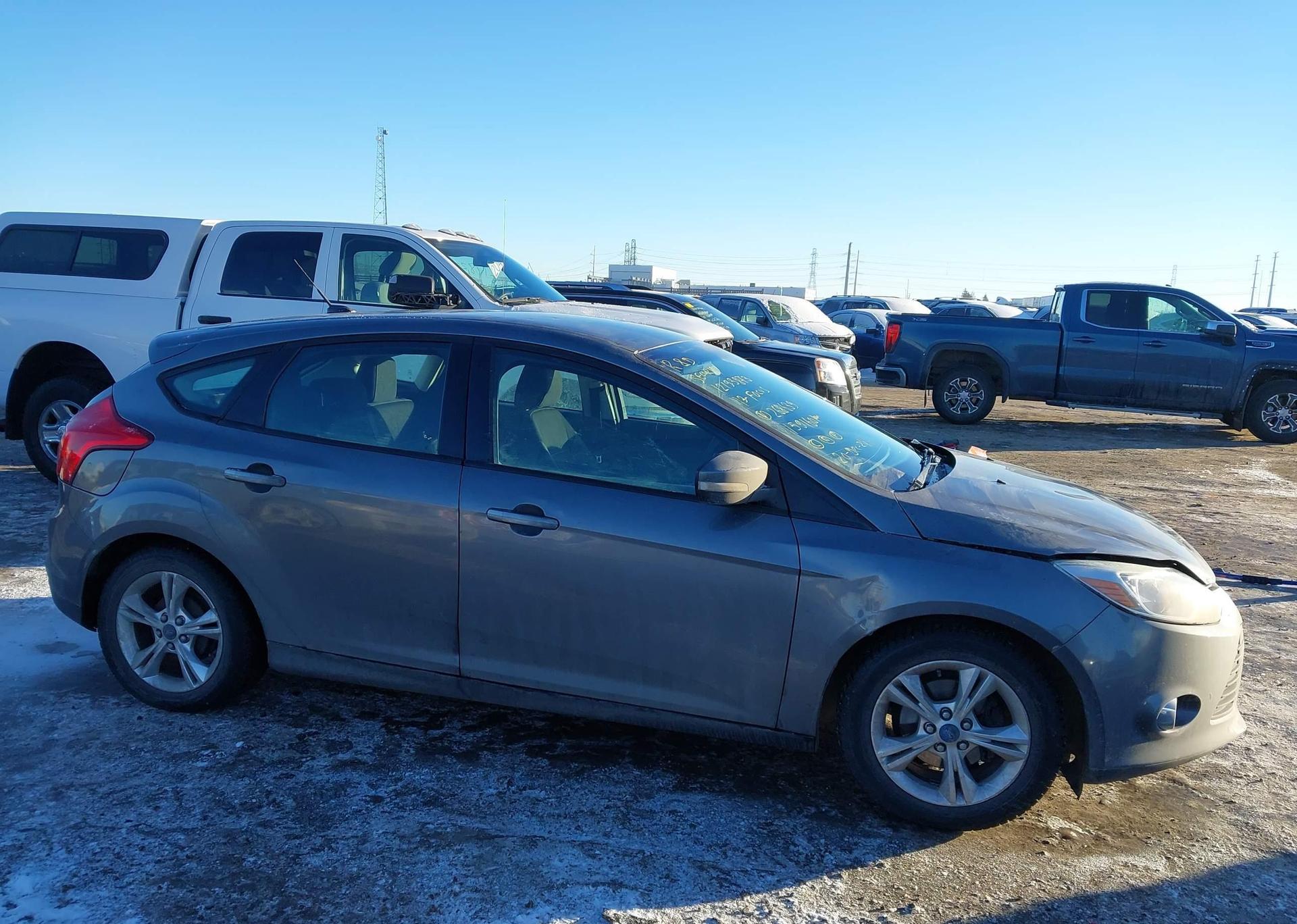 2013 FORD FOCUS SE