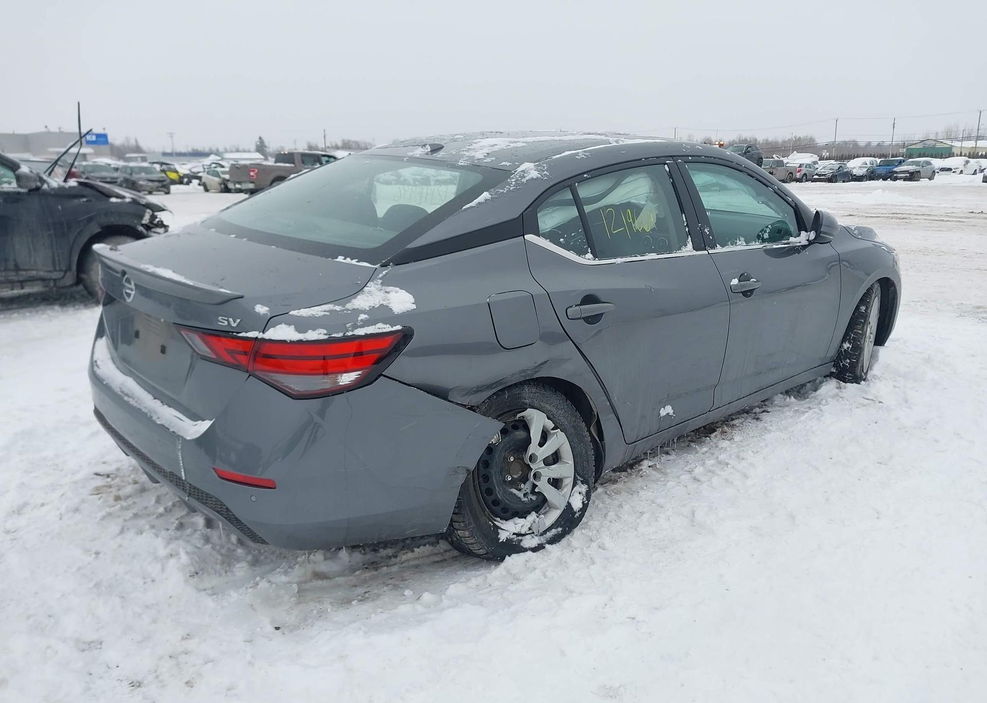 2022 NISSAN SENTRA