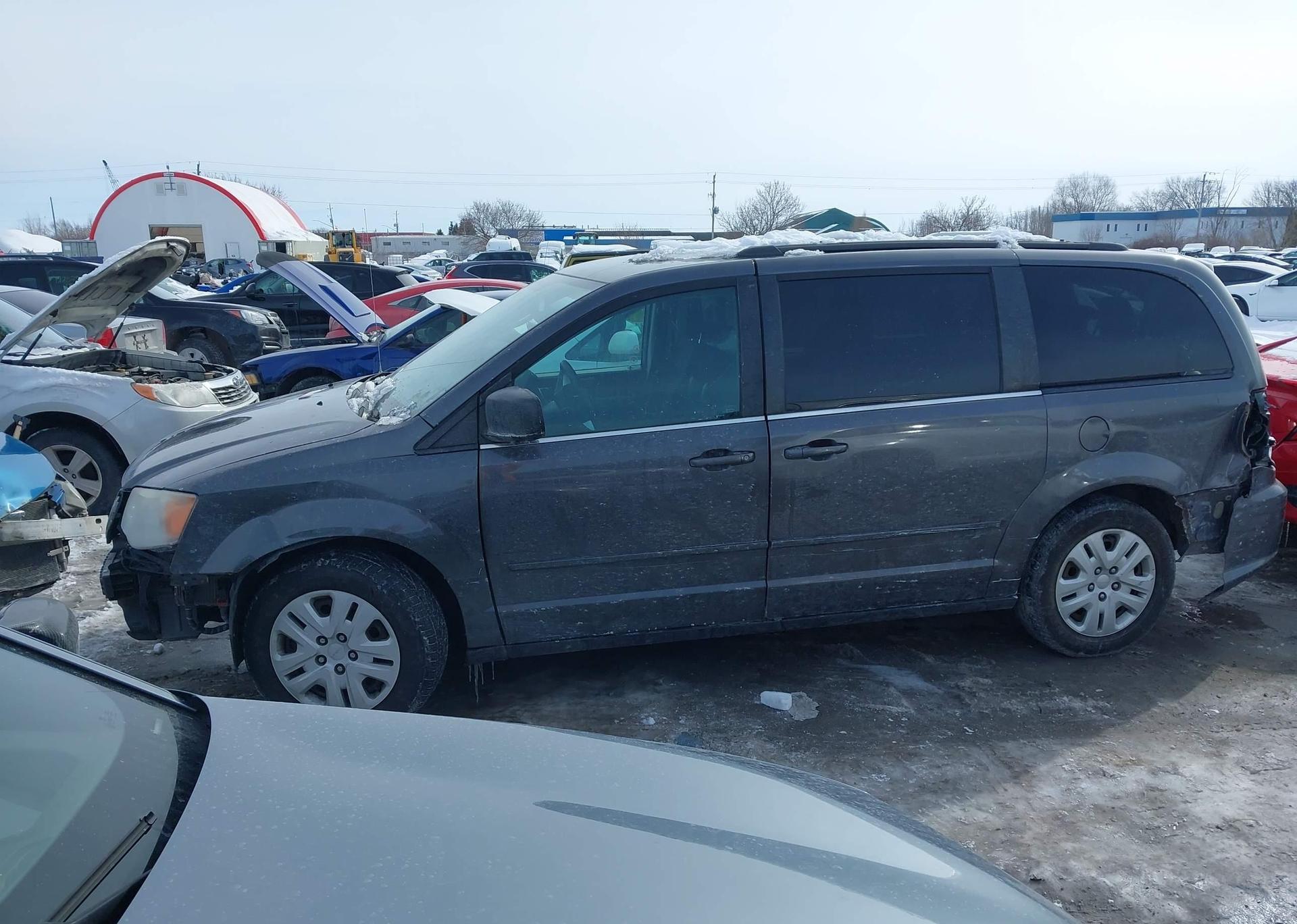 2017 DODGE GRAND CARAVAN SE