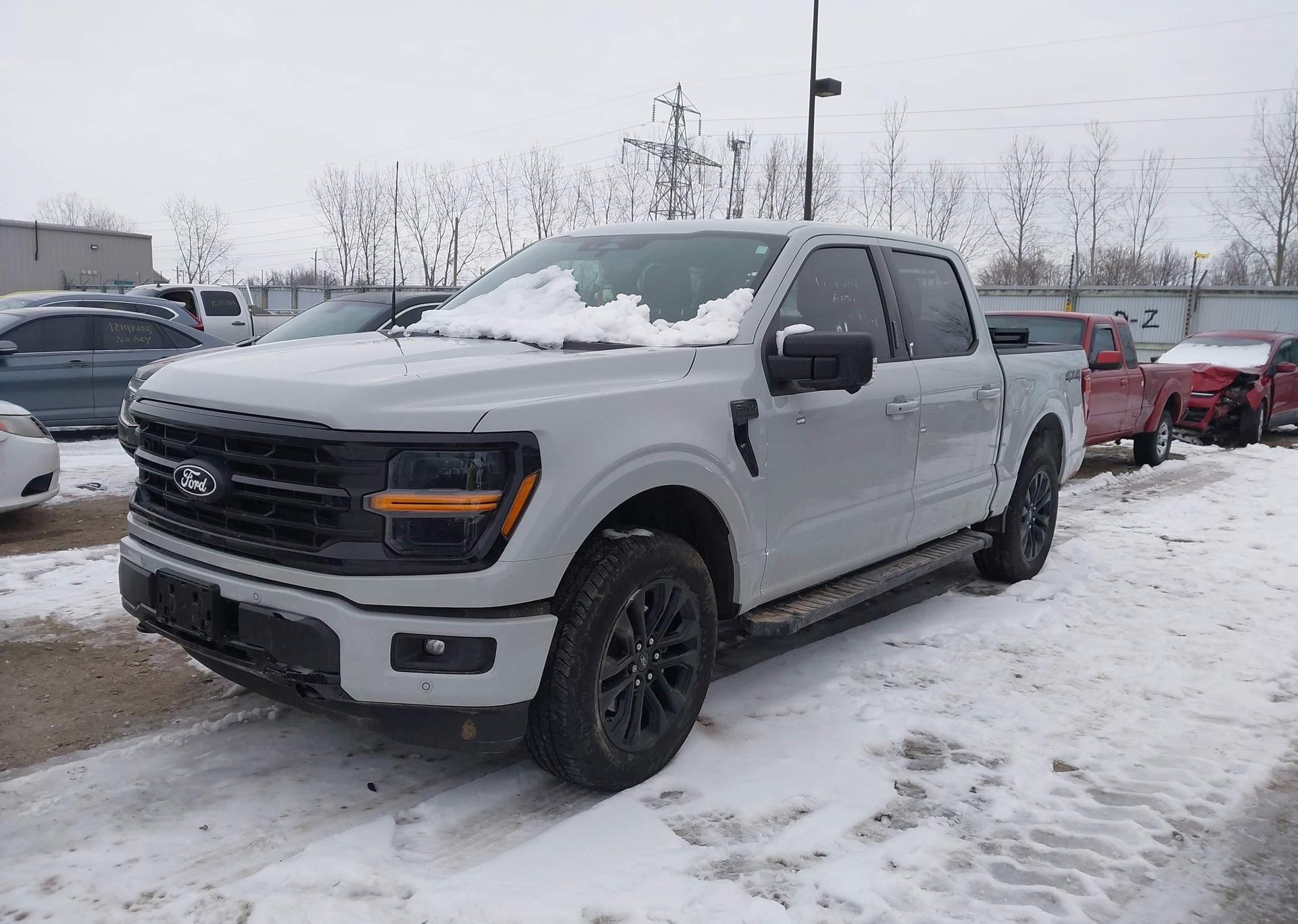 2024 FORD F-150 XLT