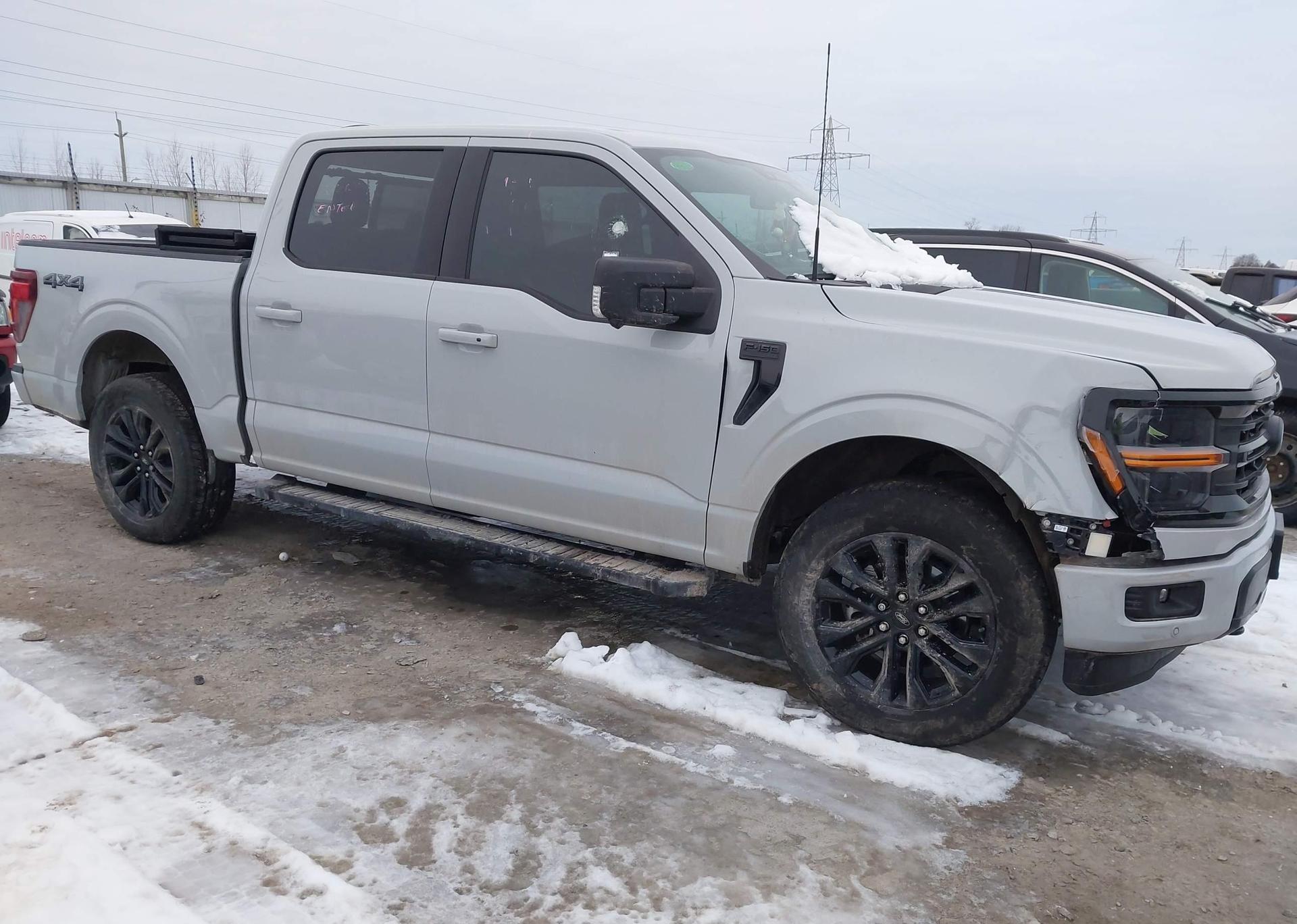 2024 FORD F-150 XLT