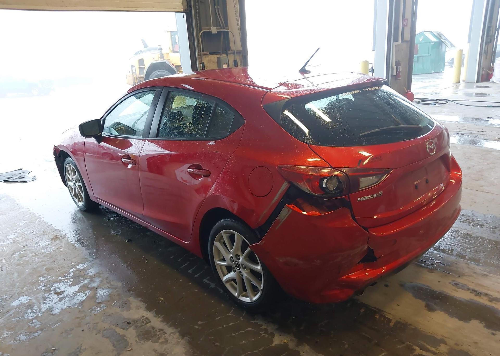 2017 MAZDA MAZDA3