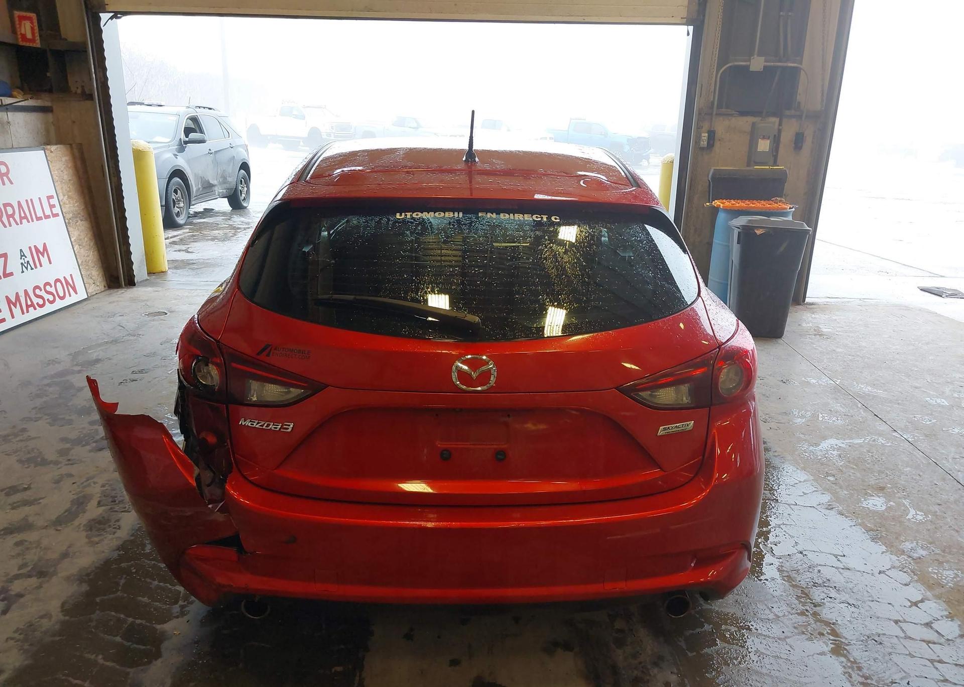 2017 MAZDA MAZDA3