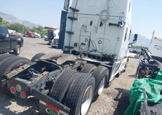 2023 FREIGHTLINER CASCADIA 126