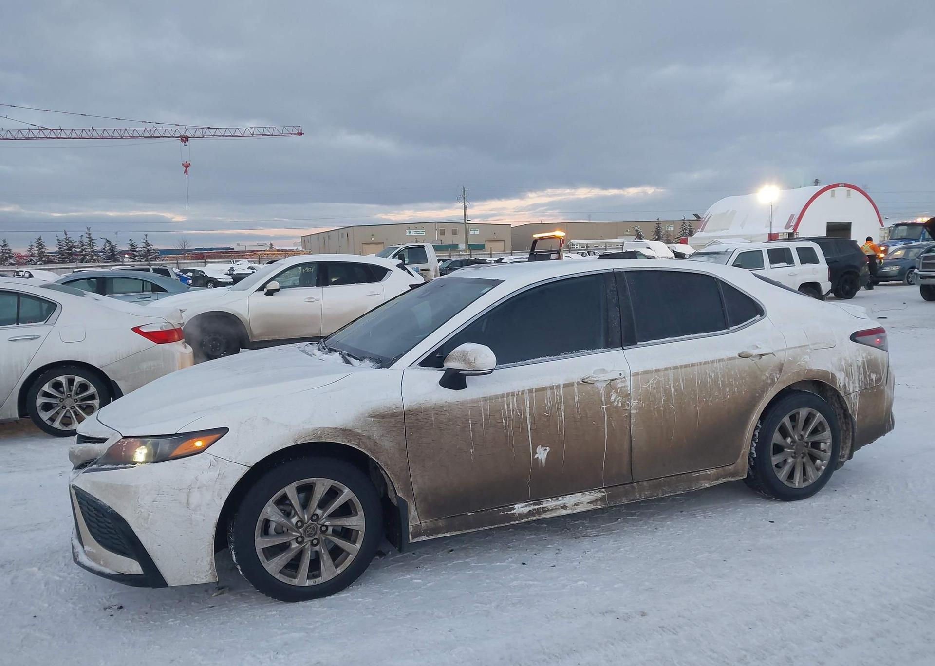 2022 TOYOTA CAMRY SE