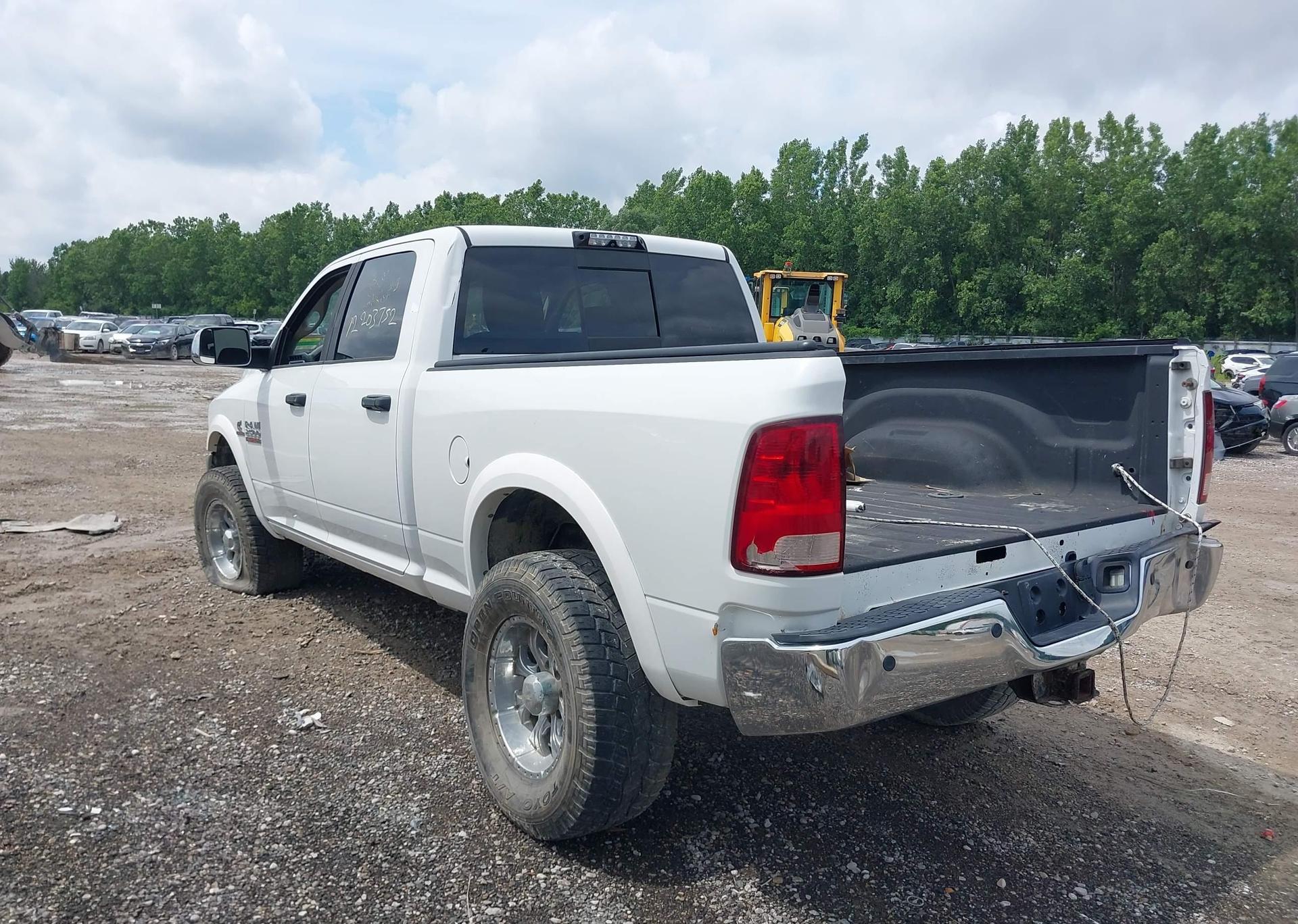 2014 RAM 2500 SLT