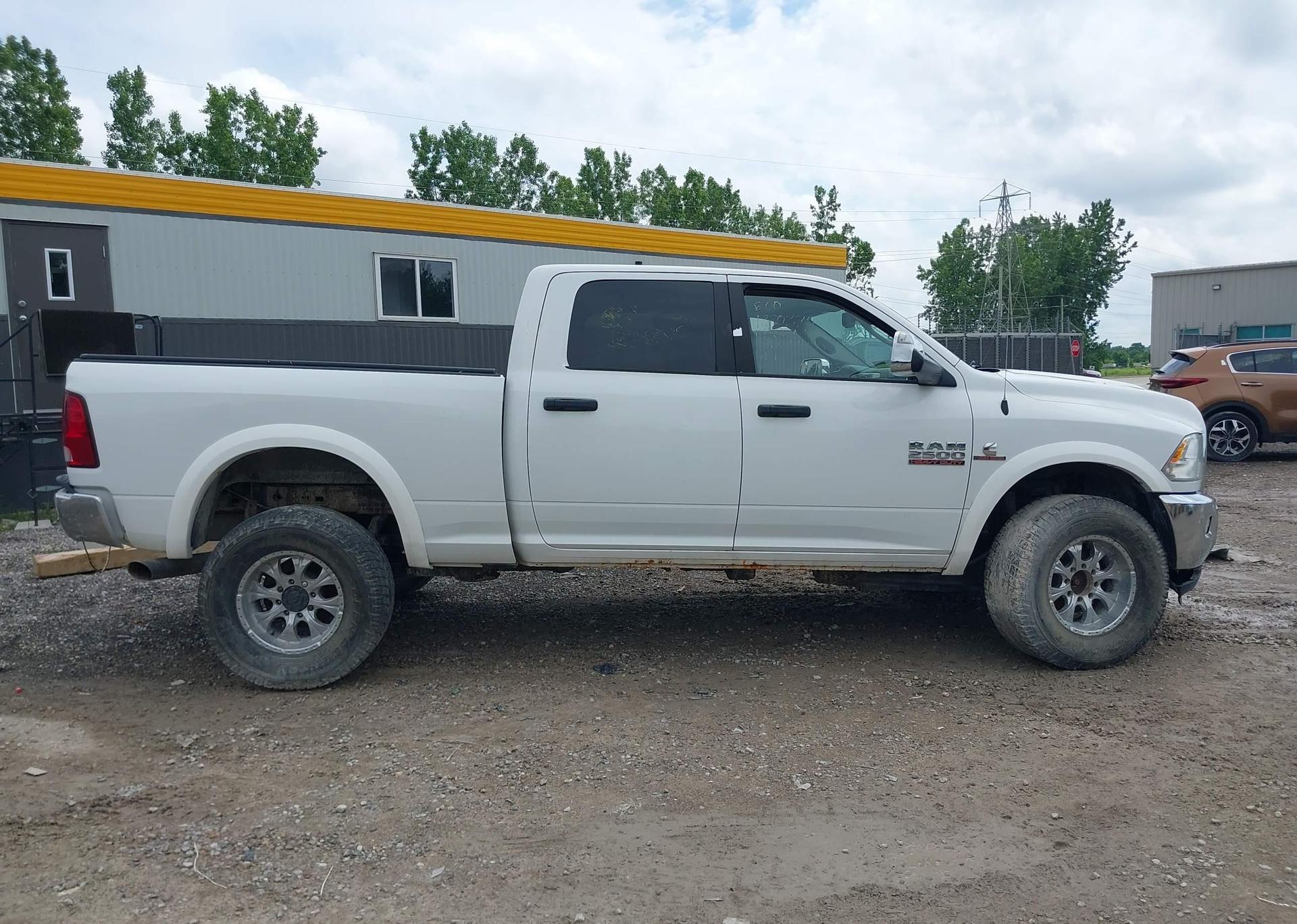 2014 RAM 2500 SLT