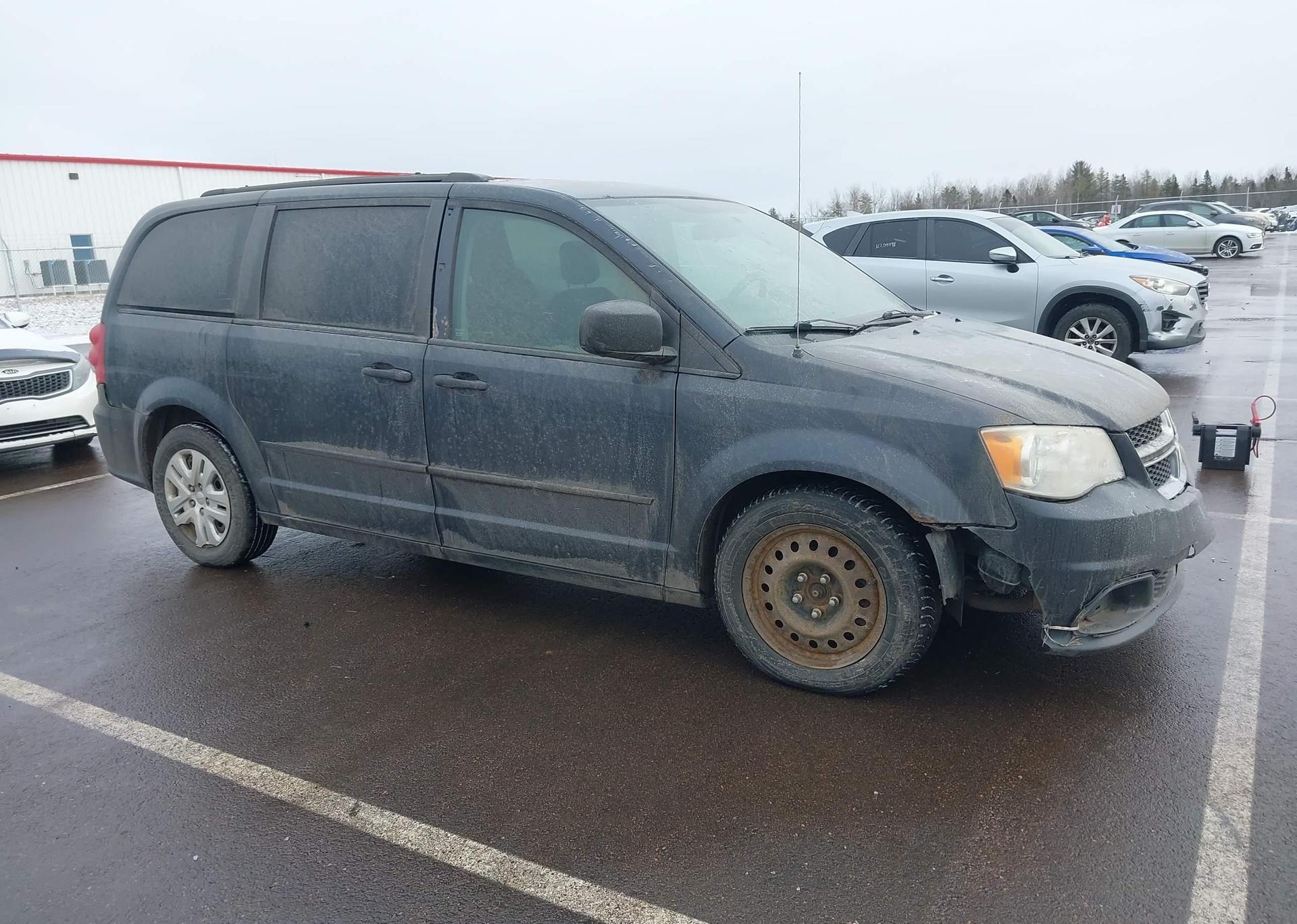2014 DODGE GRAND CARAVAN SE