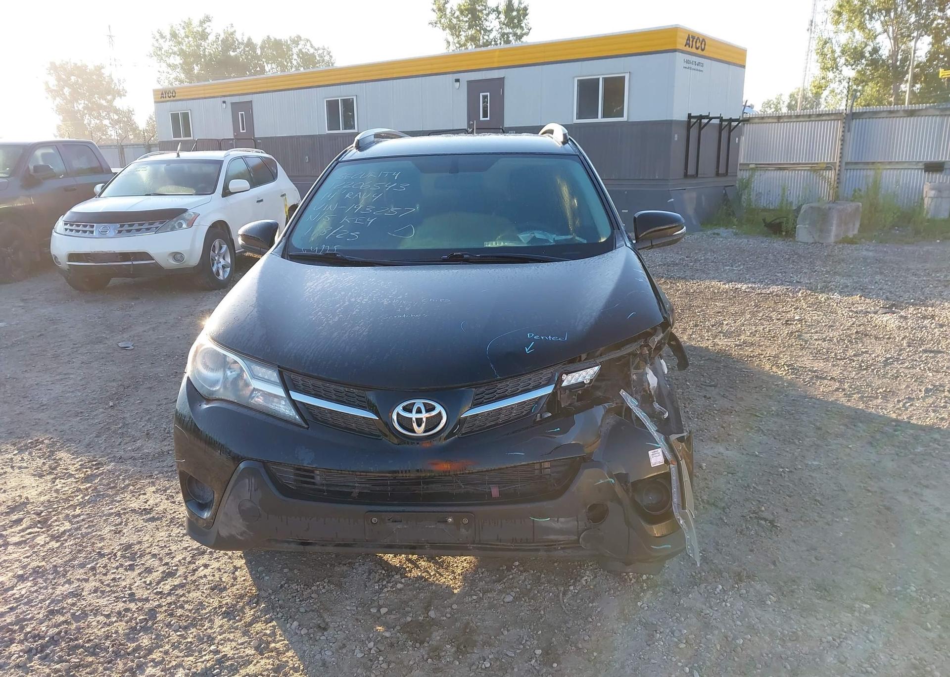 2014 TOYOTA RAV4 LE