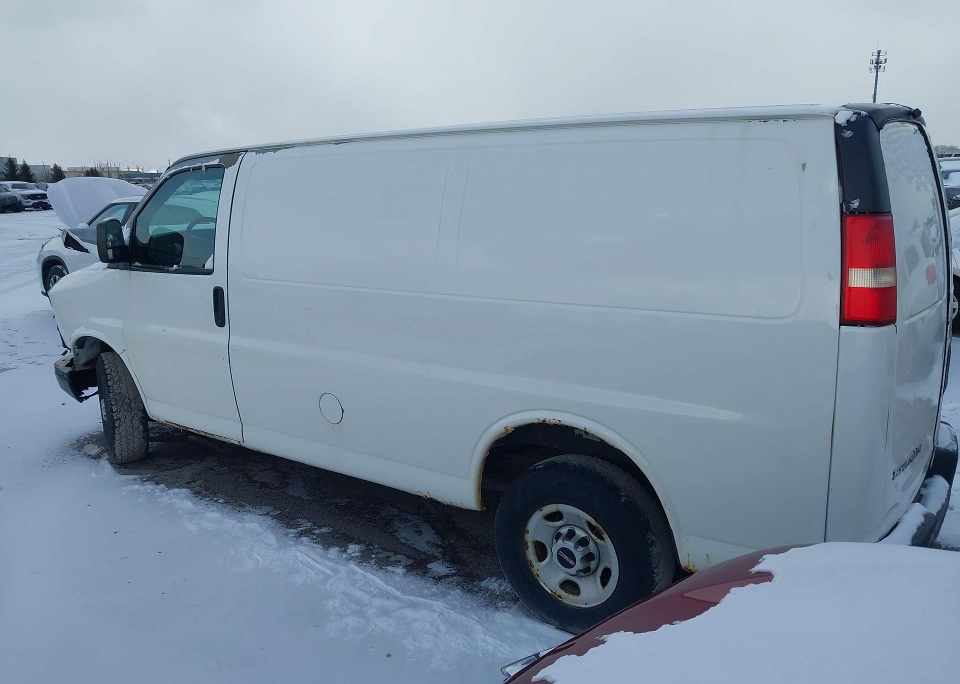 2009 GMC SAA CARGO