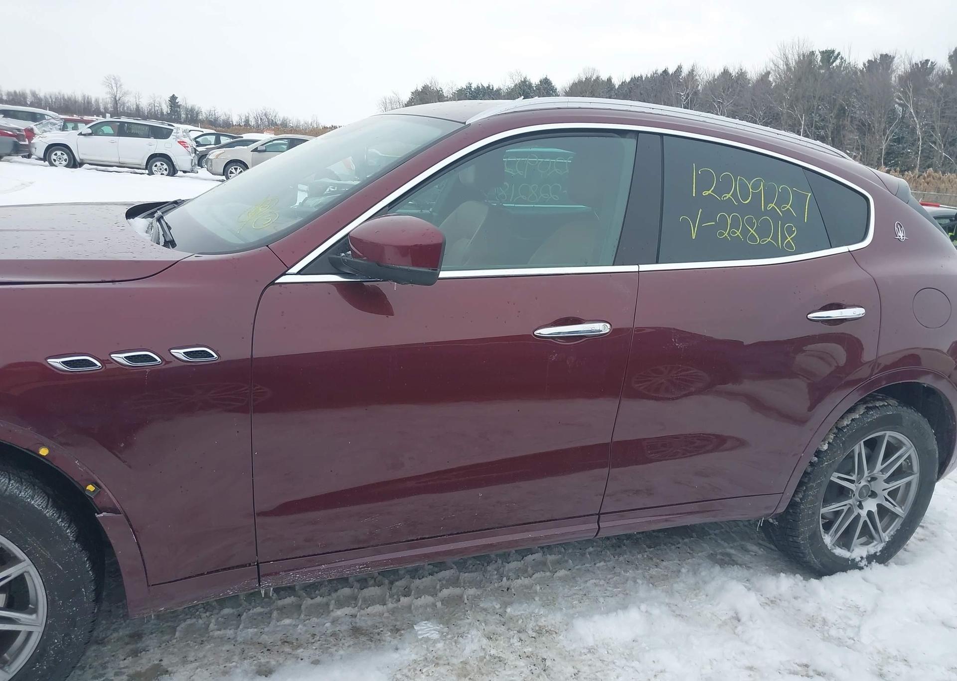 2017 MASERATI LEVANTE