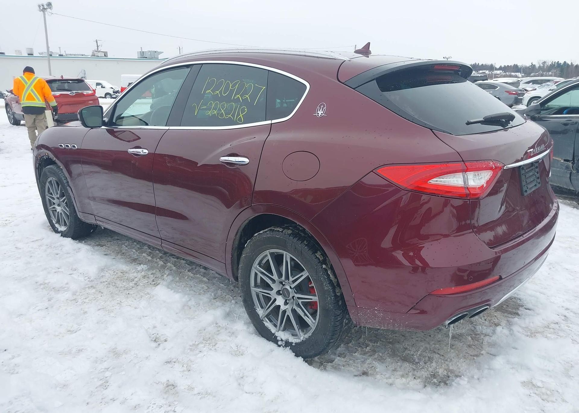 2017 MASERATI LEVANTE