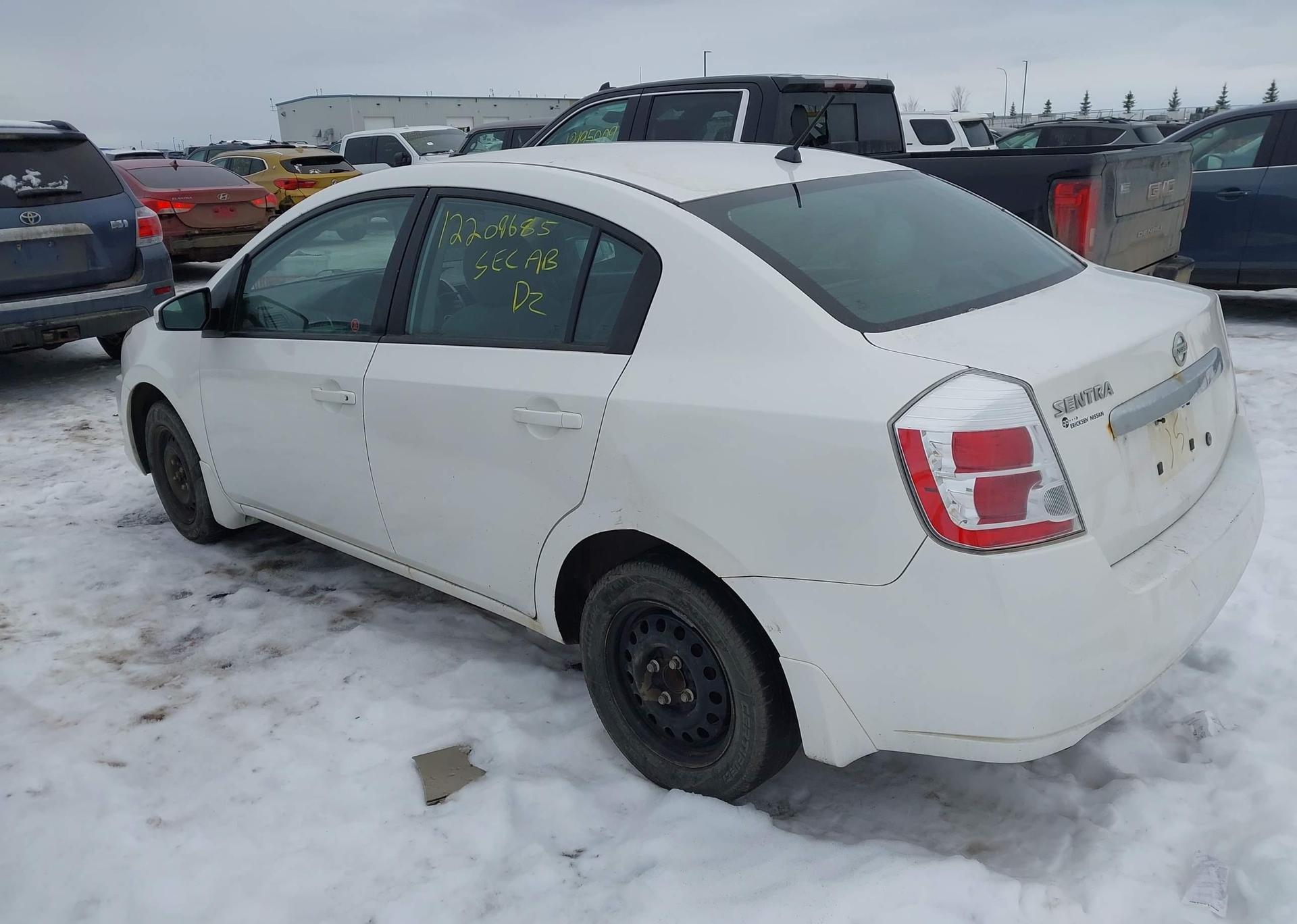 2011 NISSAN SENTRA 2.0