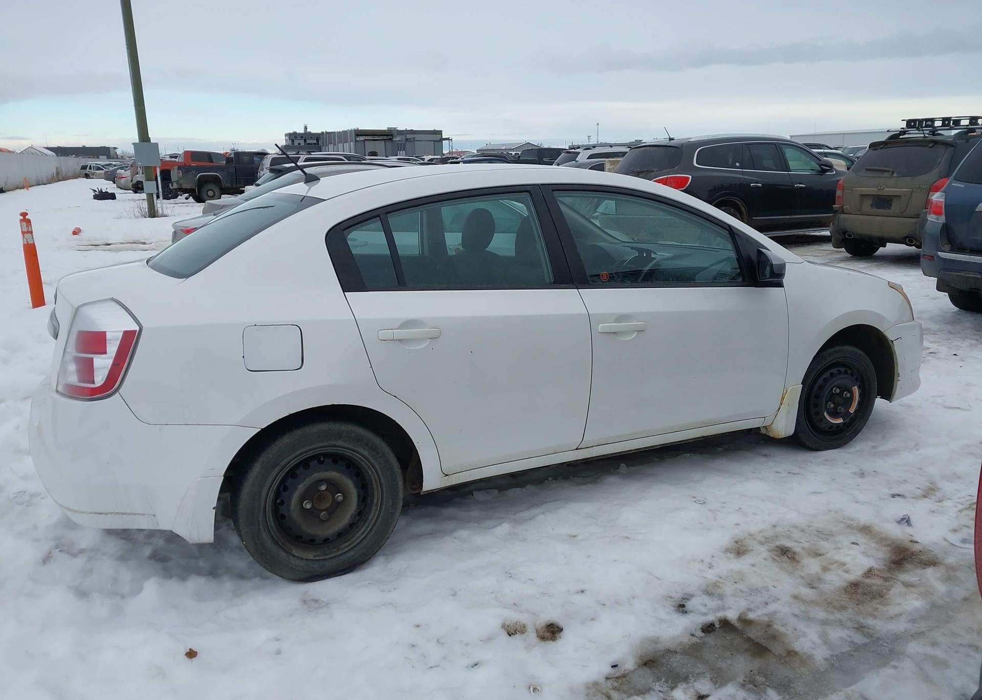 2011 NISSAN SENTRA 2.0