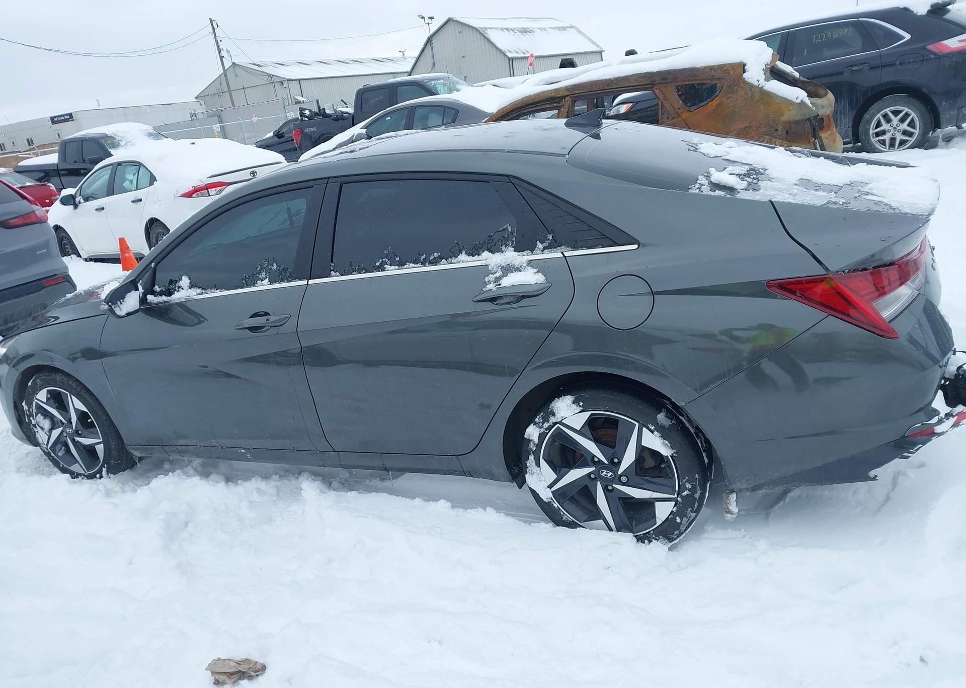 2023 HYUNDAI ELANTRA SEL
