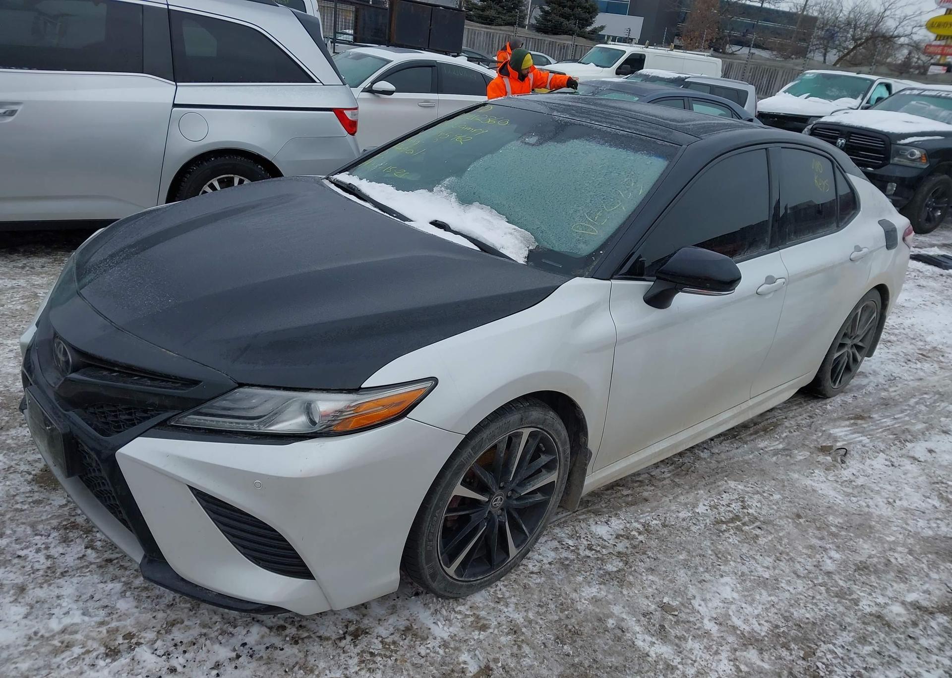 2018 TOYOTA CAMRY XSE