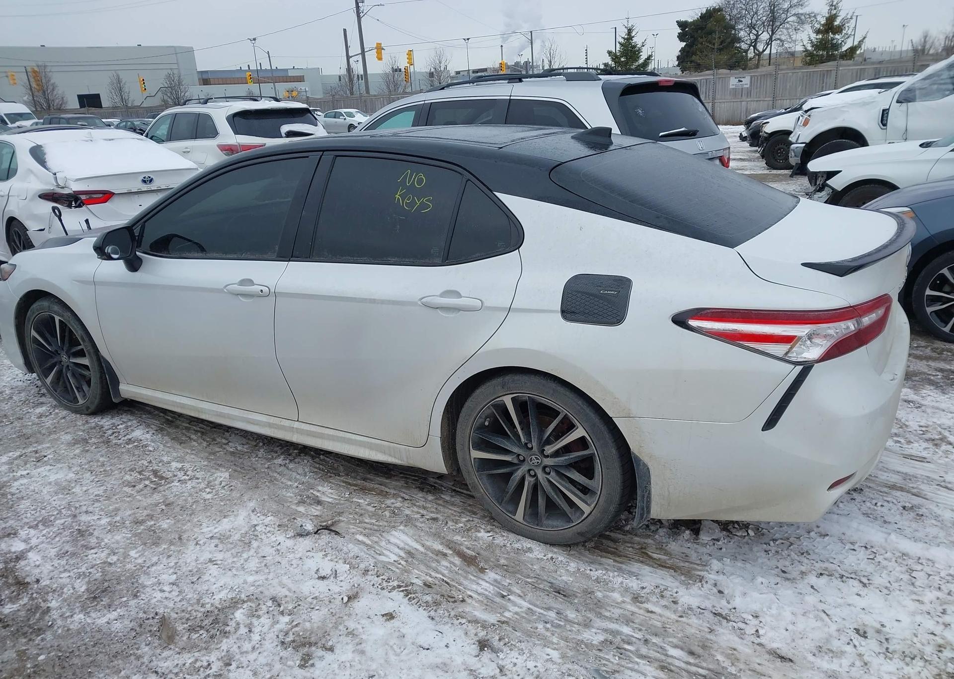 2018 TOYOTA CAMRY XSE