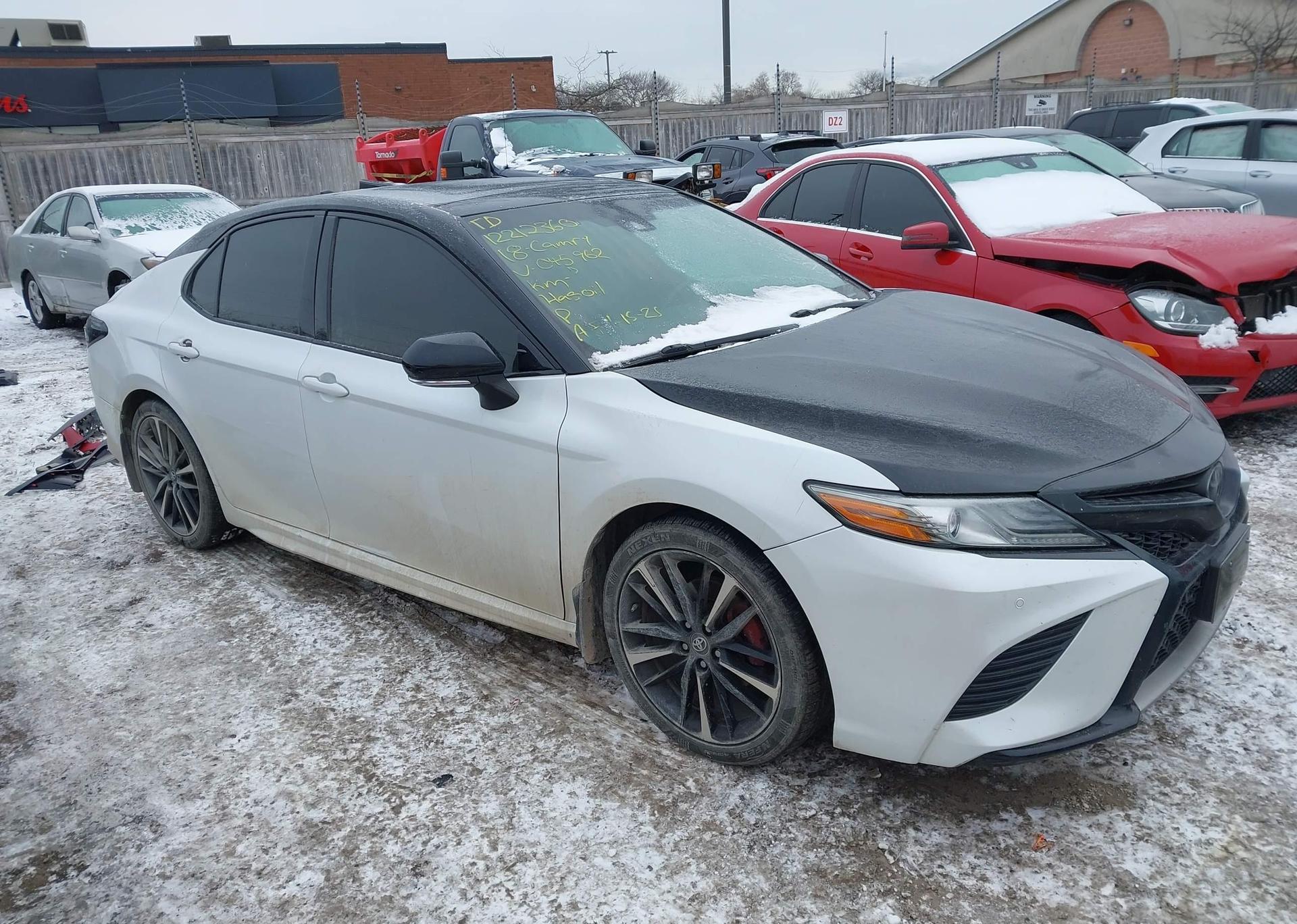 2018 TOYOTA CAMRY XSE