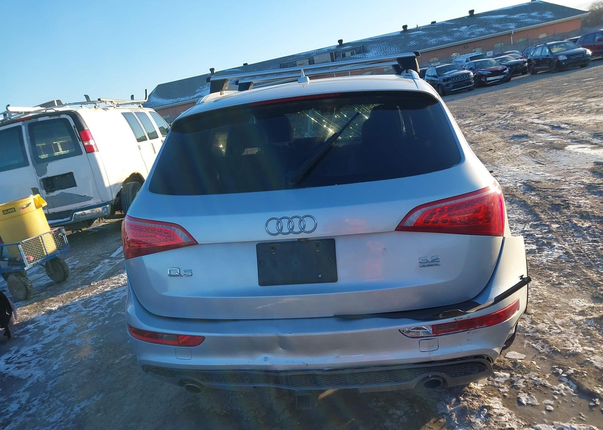2011 AUDI Q5 PREMIUM PLUS
