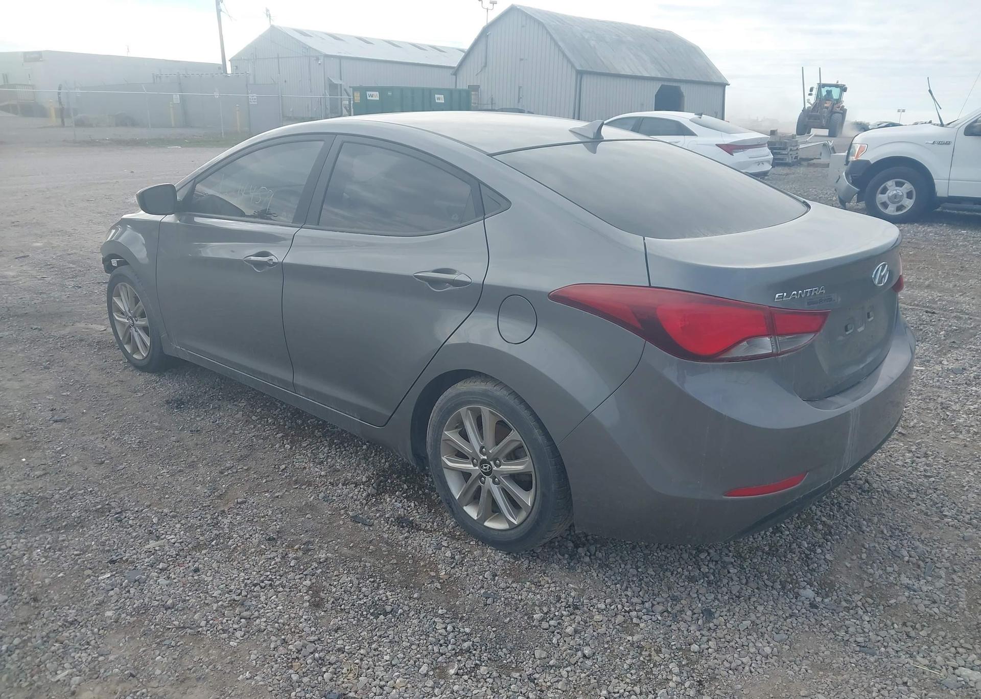 2014 HYUNDAI ELANTRA SE