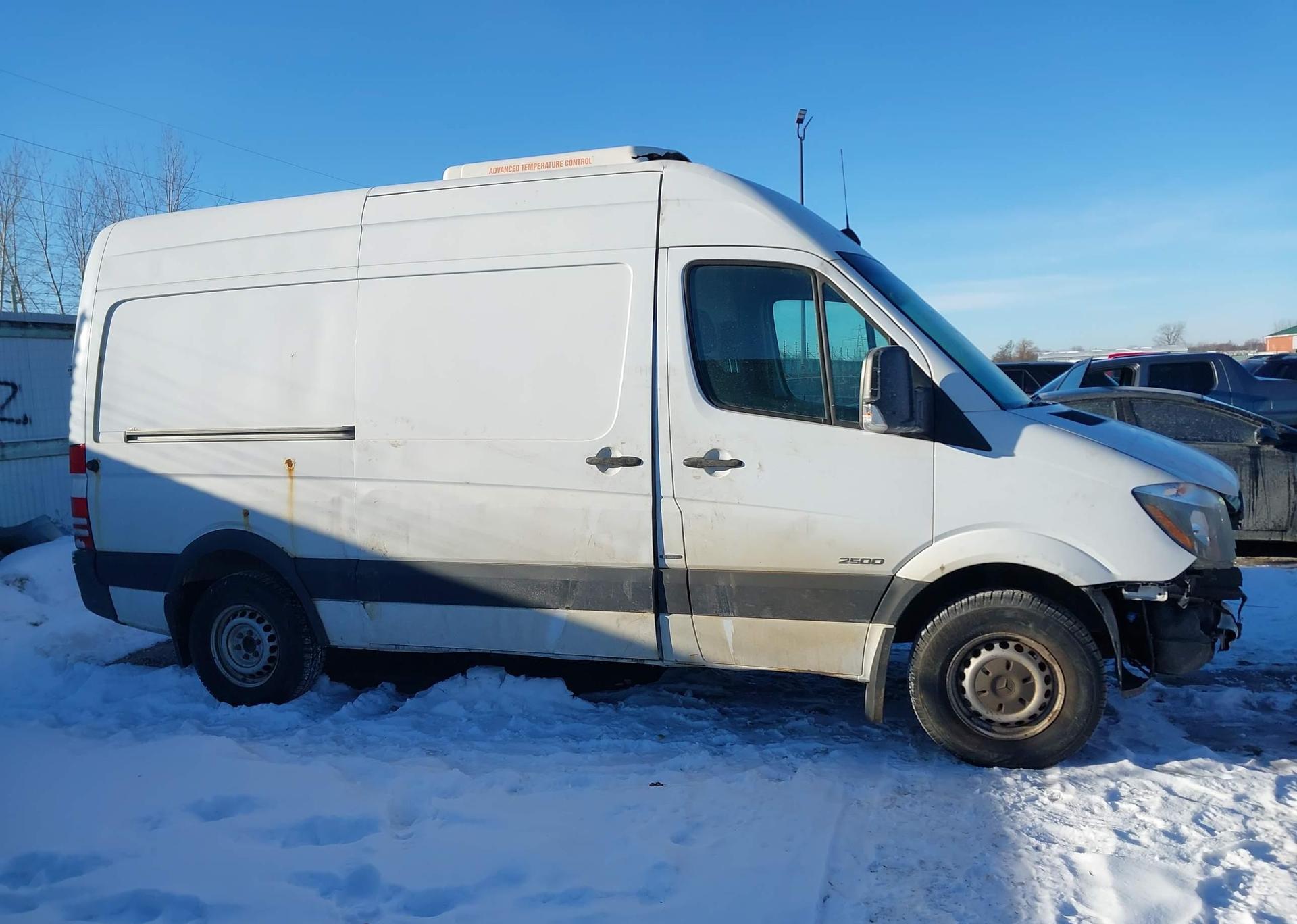 2016 MERCEDES-BENZ SPRINTER 2500
