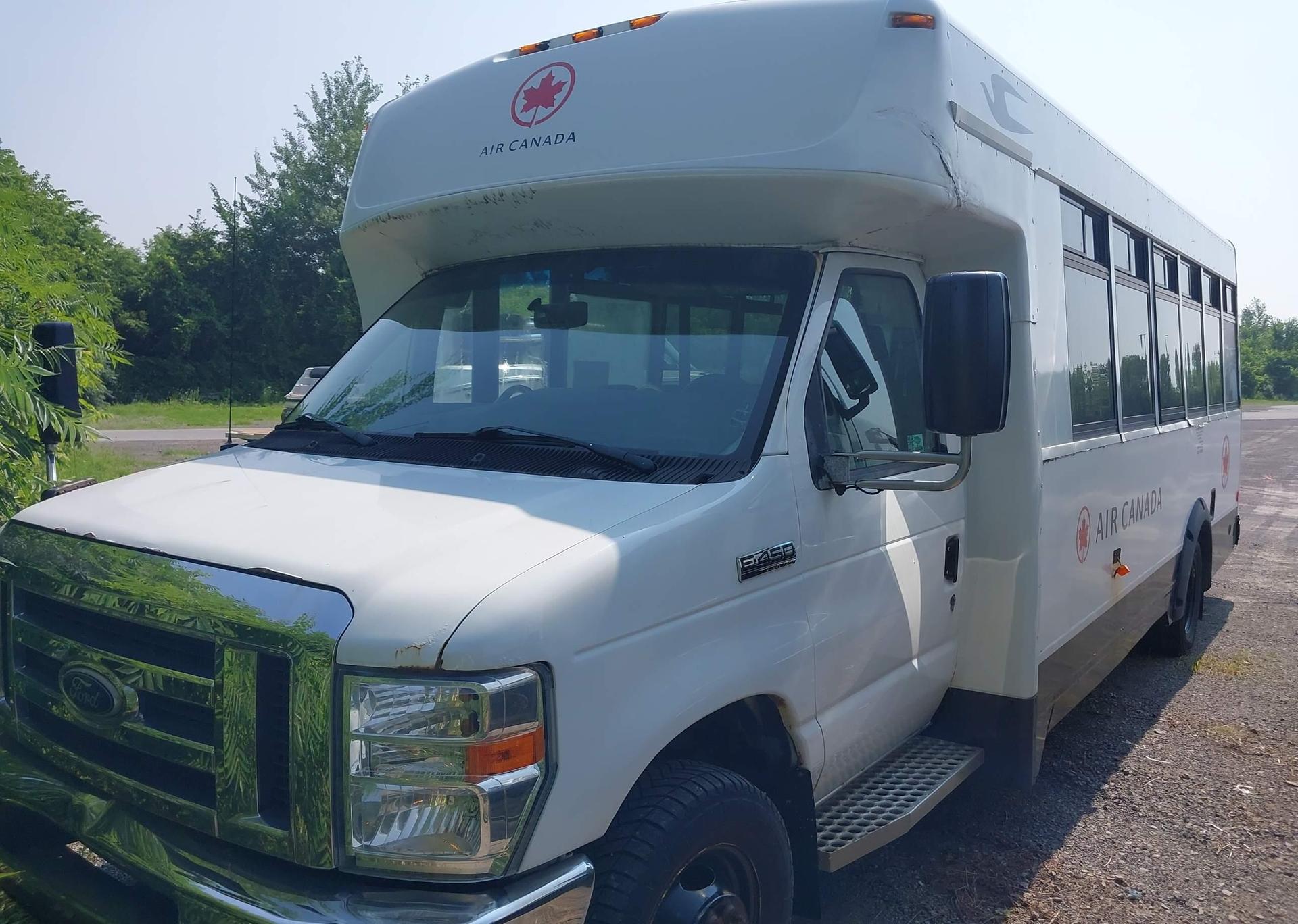 2015 FORD E-450 CUTAWAY