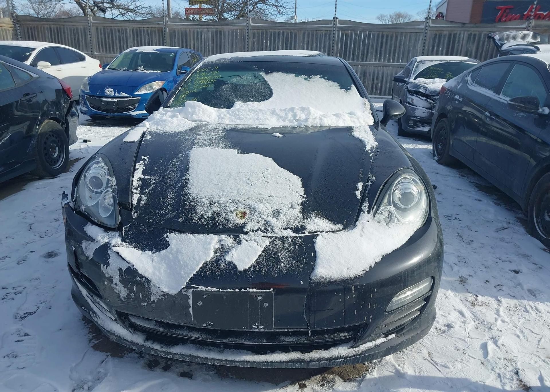 2011 PORSCHE PANAMERA 2