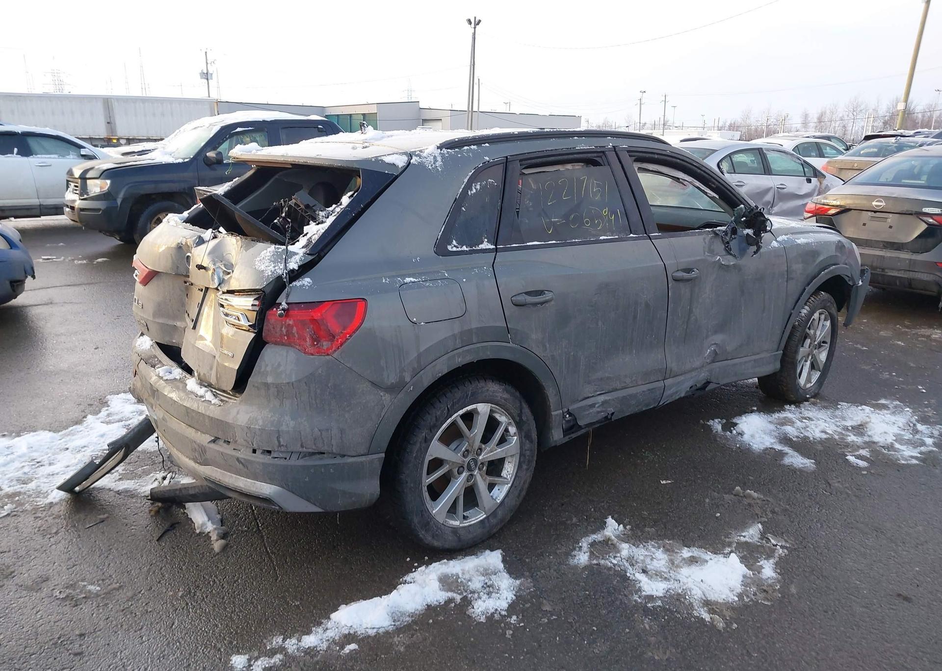 2023 AUDI Q3