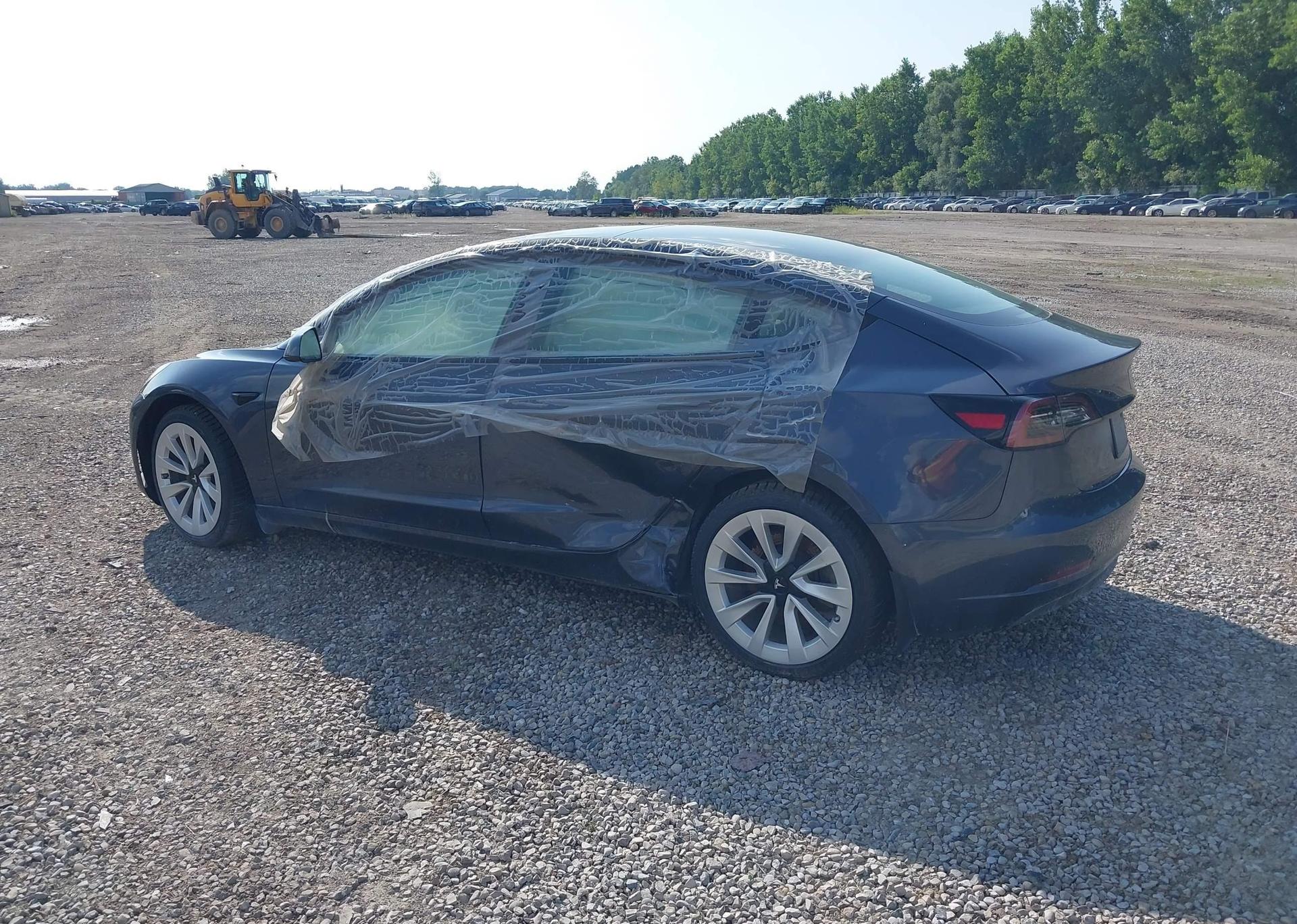 2023 TESLA MODEL 3