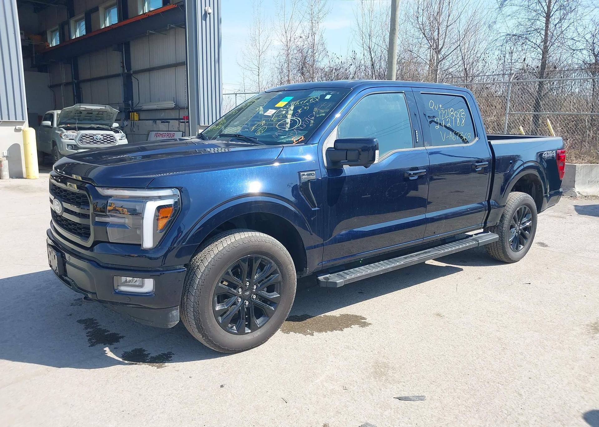 2024 FORD F150 LARIAT