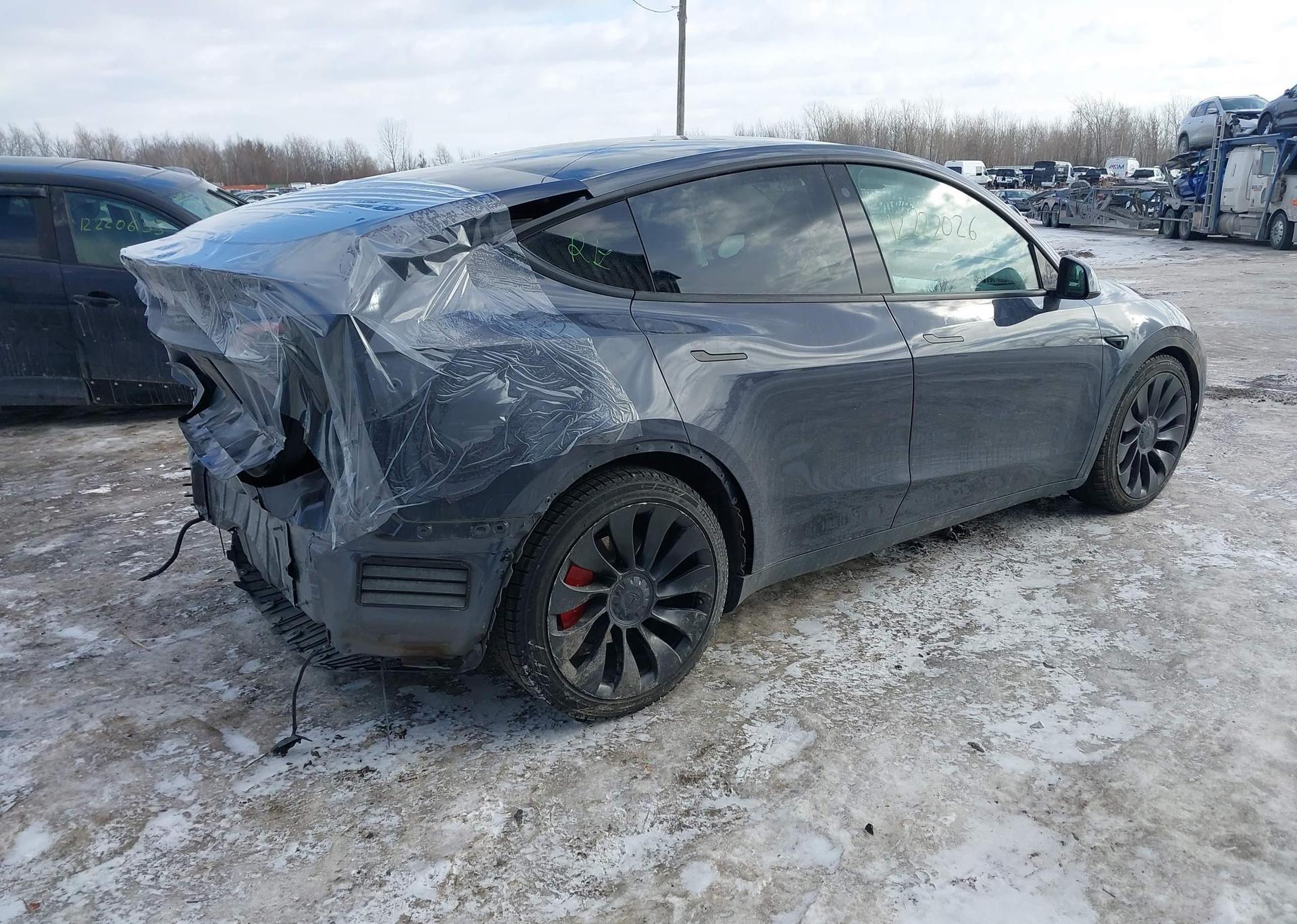 2023 TESLA MODEL Y PERFORMANCE