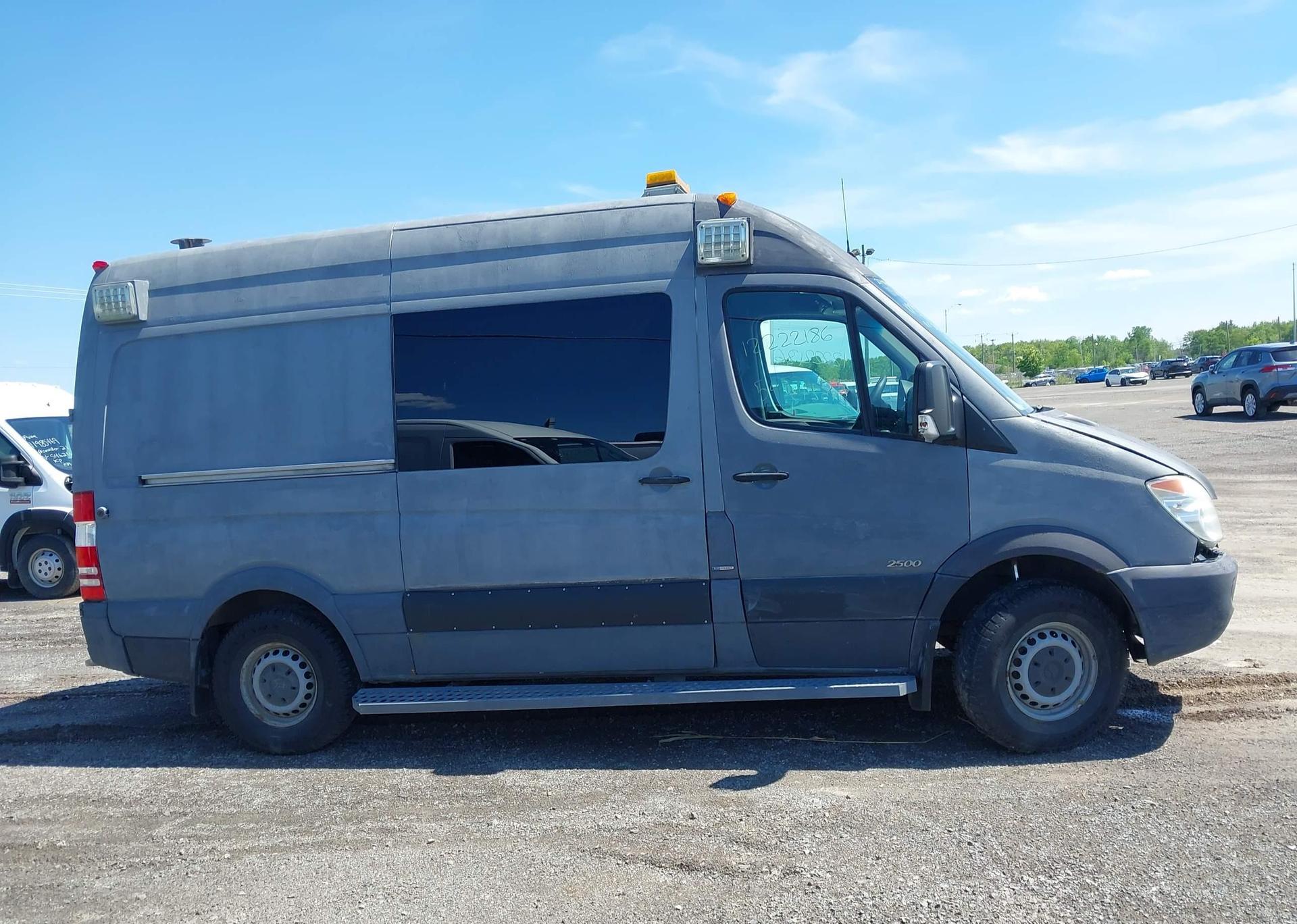 2011 MERCEDES-BENZ SPRINTER S